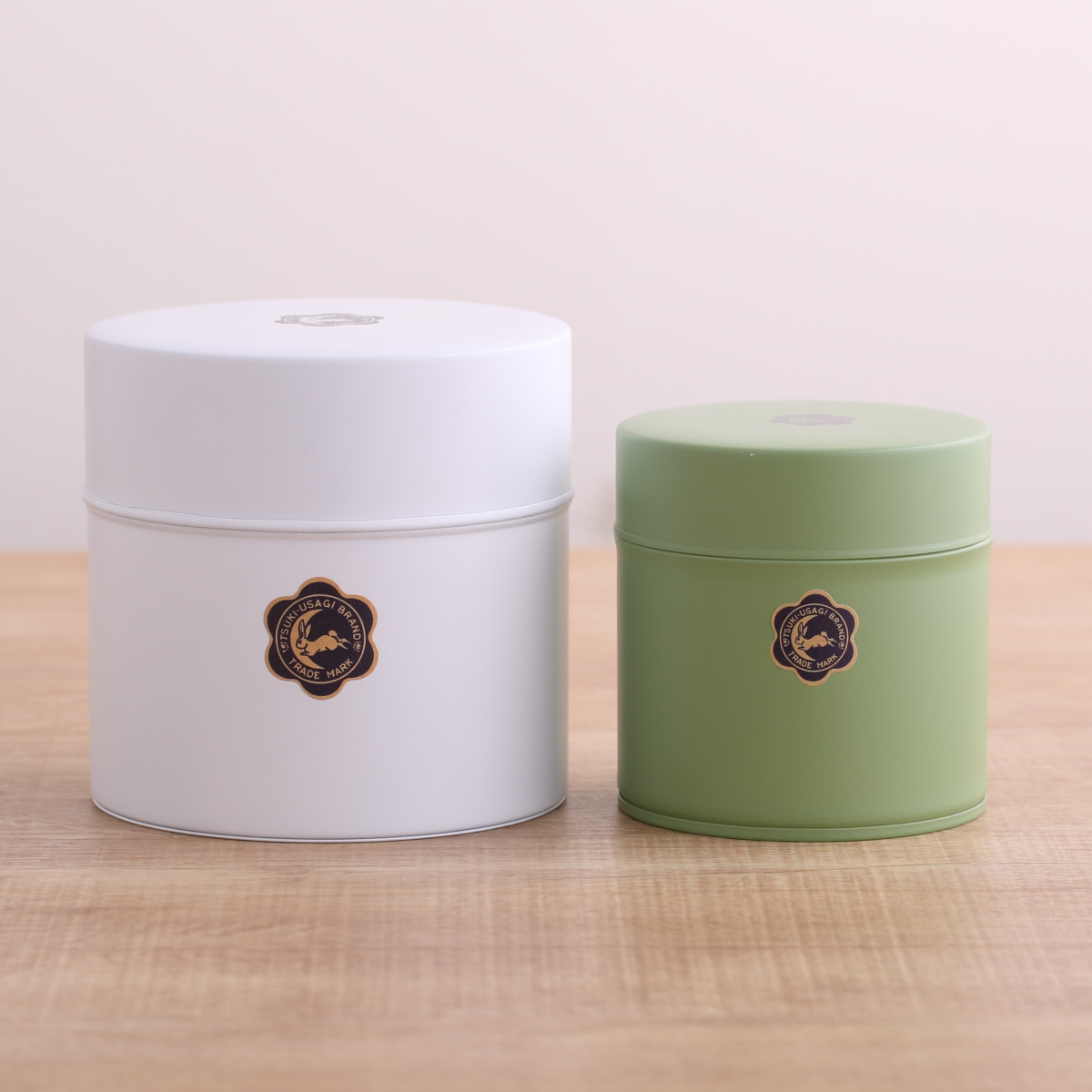 コーヒー缶 月兎印 月兎缶 大 300g 日本製 ( 保存容器 密閉 おしゃれ 茶缶 お茶缶 茶葉容器 お茶保存缶 茶葉入れ 小物入れ インテリア 月兎 お茶容器 ブリキ缶 茶葉保存 お茶っぱ入れ ティーキャニスター 中蓋 うさぎ ) 【グリーン】 グリーン