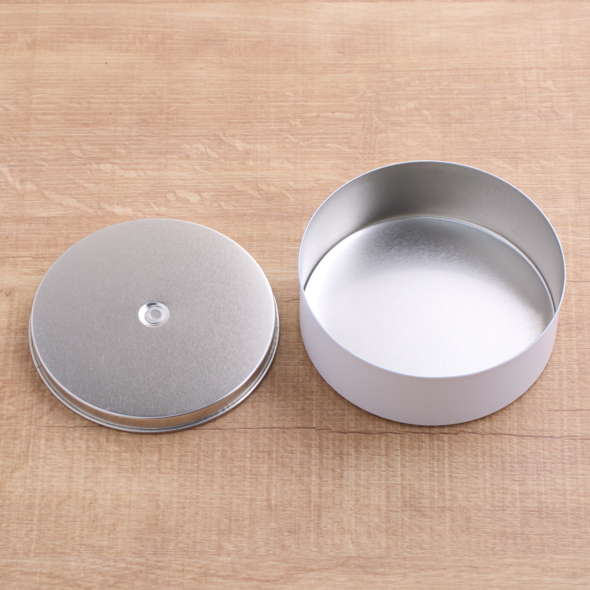 コーヒー缶 月兎印 月兎缶 大 300g 日本製 ( 保存容器 密閉 おしゃれ 茶缶 お茶缶 茶葉容器 お茶保存缶 茶葉入れ 小物入れ インテリア 月兎 お茶容器 ブリキ缶 茶葉保存 お茶っぱ入れ ティーキャニスター 中蓋 うさぎ ) 【グリーン】 グリーン