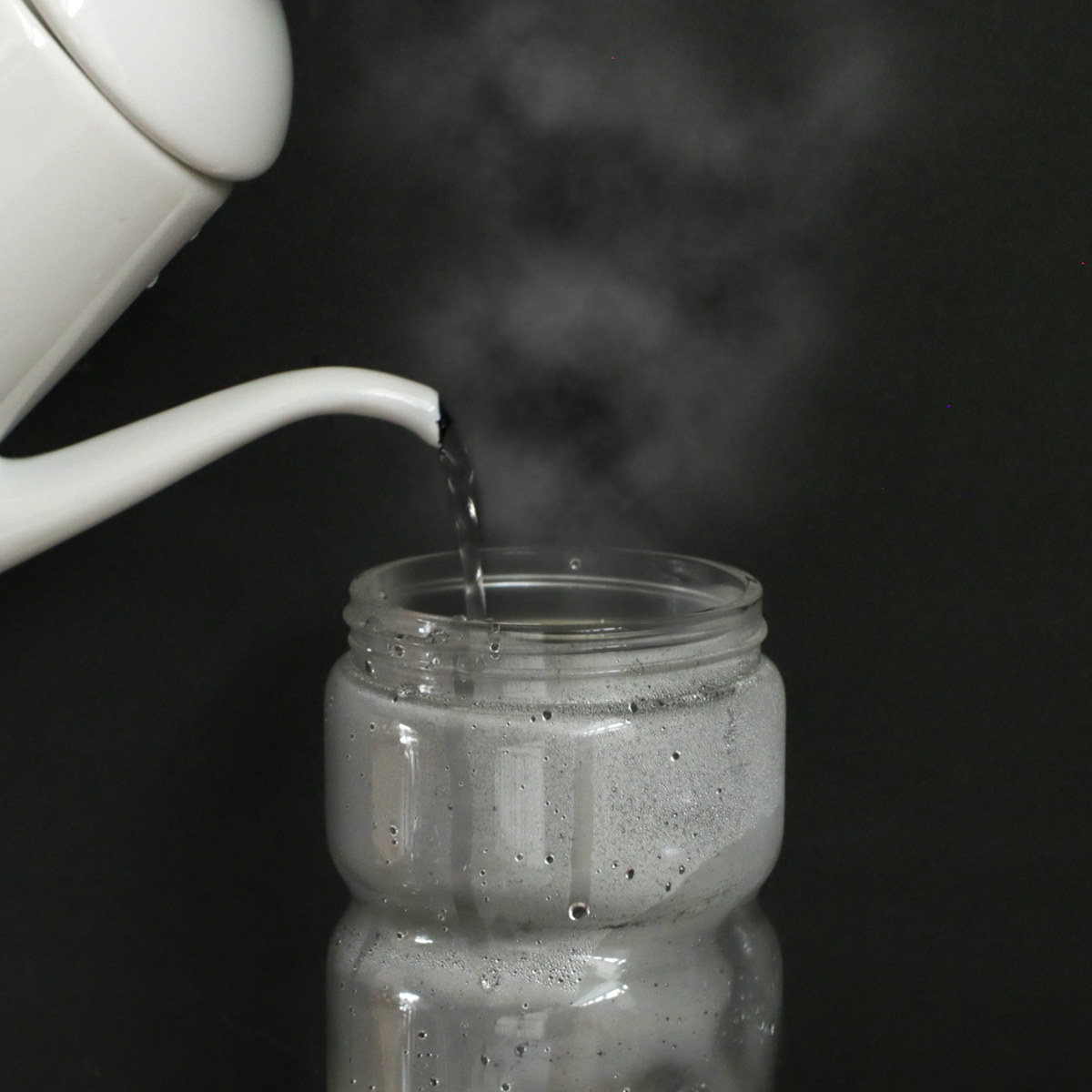 ティーボトル 1L Felio 耐熱ガラス ( 冷水筒 ピッチャー 水差し 麦茶ポット 耐熱 ガラス コップ付き シンプル おしゃれ 冷水ポット 熱湯 ガラス製 麦茶 フレーバーウォーター 出汁 コンパクト スリム )