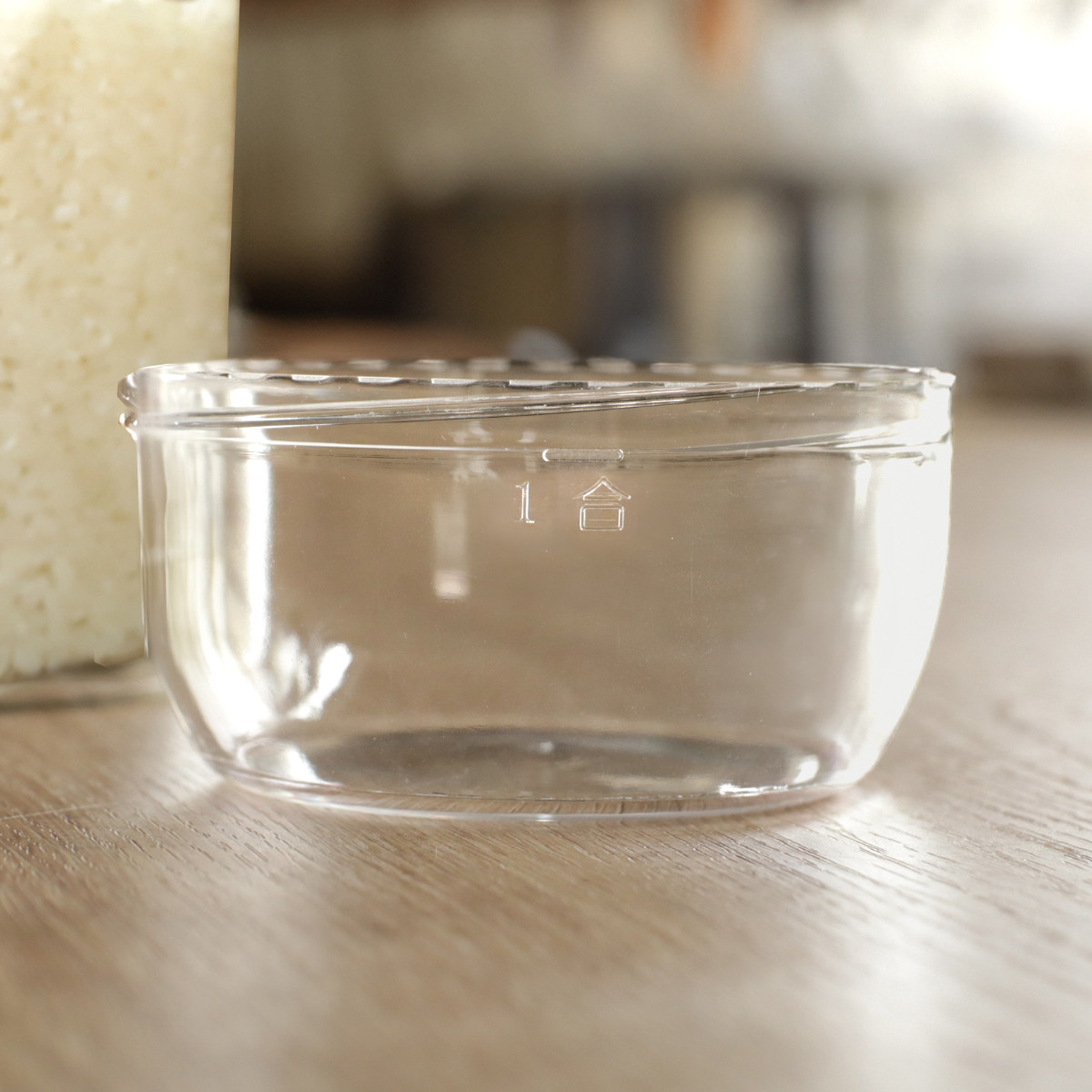 ティーボトル 1L Felio 耐熱ガラス ( 冷水筒 ピッチャー 水差し 麦茶ポット 耐熱 ガラス コップ付き シンプル おしゃれ 冷水ポット 熱湯 ガラス製 麦茶 フレーバーウォーター 出汁 コンパクト スリム )