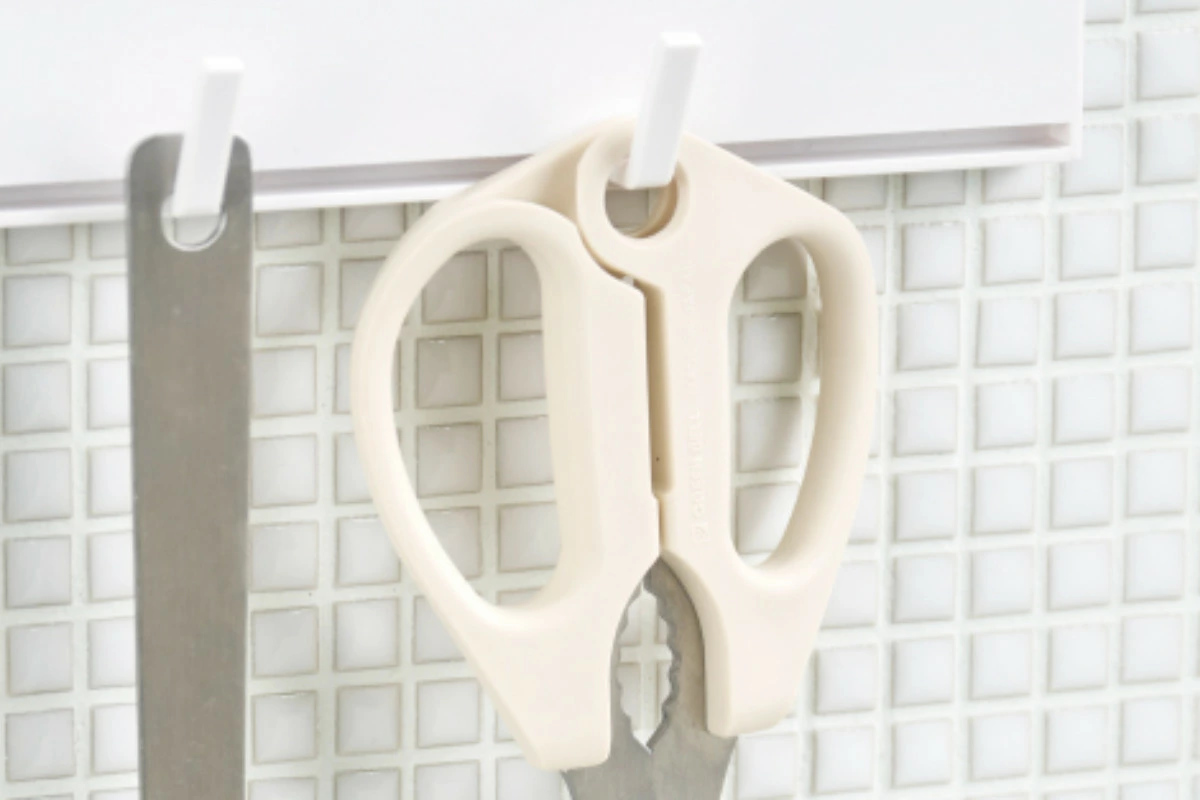 キッチンばさみ 食洗機対応 調理のミカタ カーブ刃 日本製 ( キッチン鋏 キッチンはさみ キッチンハサミ 万能ばさみ 調理用はさみ ステンレス 分解 洗える キッチンツール 下ごしらえ用品 )