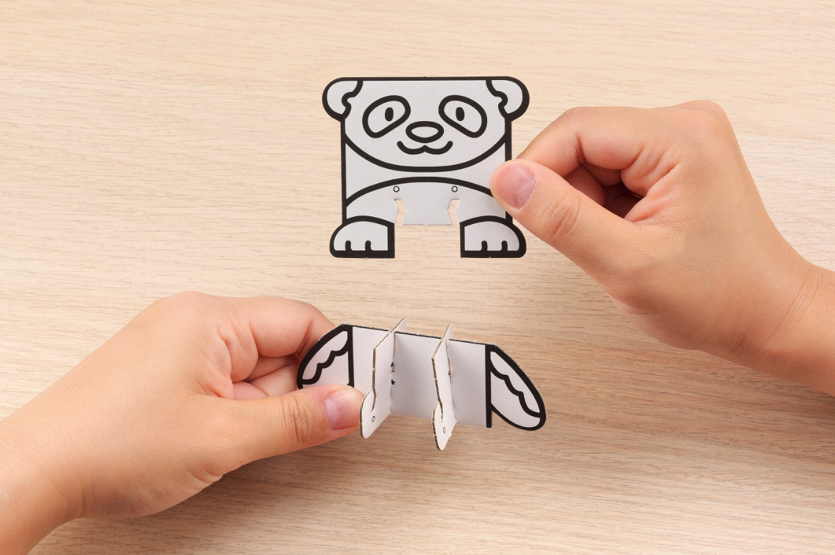 工作キット つみつみダンボール工作キット もりのおやこ ( 段ボール 工作 キット 立体 ペーパークラフト キッズ 組み立て ぬりえ 手作り ダンボール製 男の子 女の子 知育 玩具 ごっこ遊び 室内遊び かわいい )