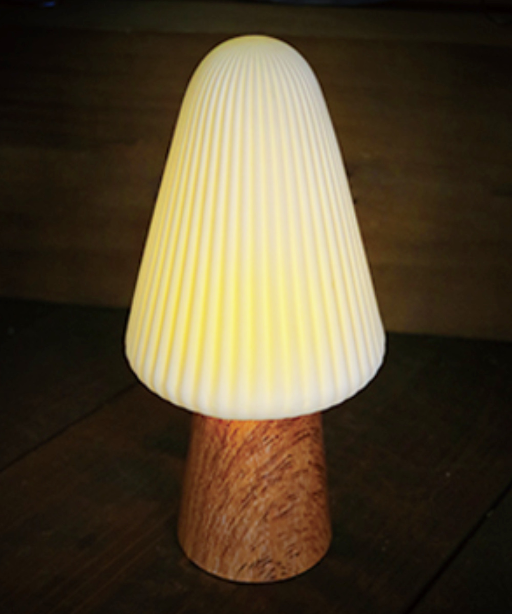 テーブルライト Lumo LED付き セラミック マッシュルーム ( タイマー機能付き インテリア ライト 照明 卓上 LED コードレス 電池式 置き型 光る きのこ コンパクト 可愛い かわいい おしゃれ 北欧 ) 【スリム】 スリム