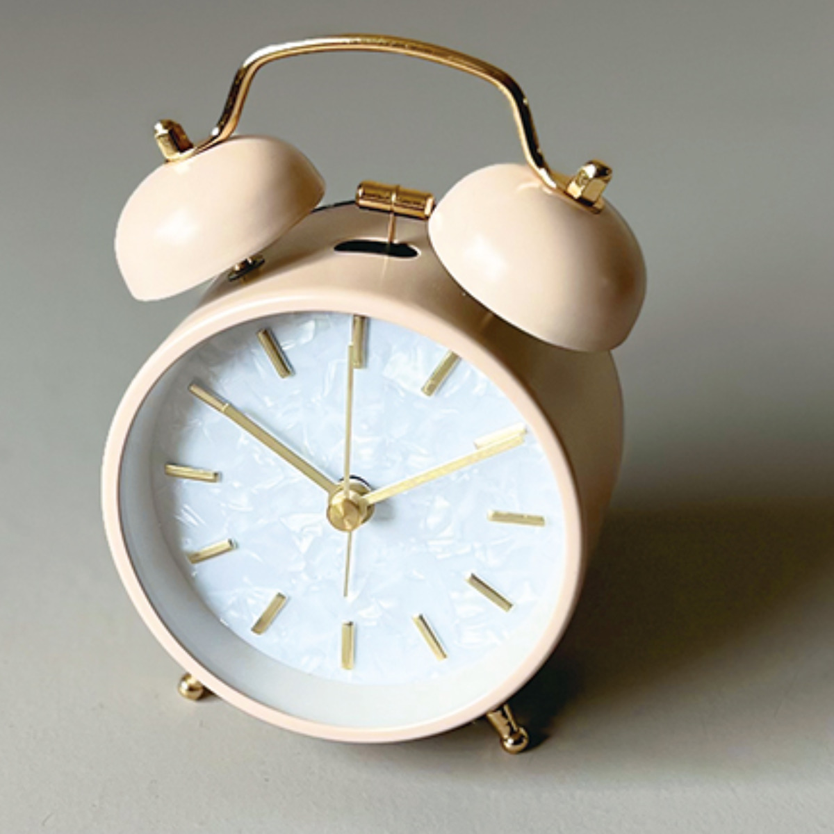 目覚まし時計 Marmo AC Bell 連続秒針 置き時計 ( アラーム アナログ 時計 静音 ライト付き スイープムーブメント シンプル ナチュラル モダン 北欧 韓国風 エレガント 上品 おしゃれ ) 【ピンク】 ピンク