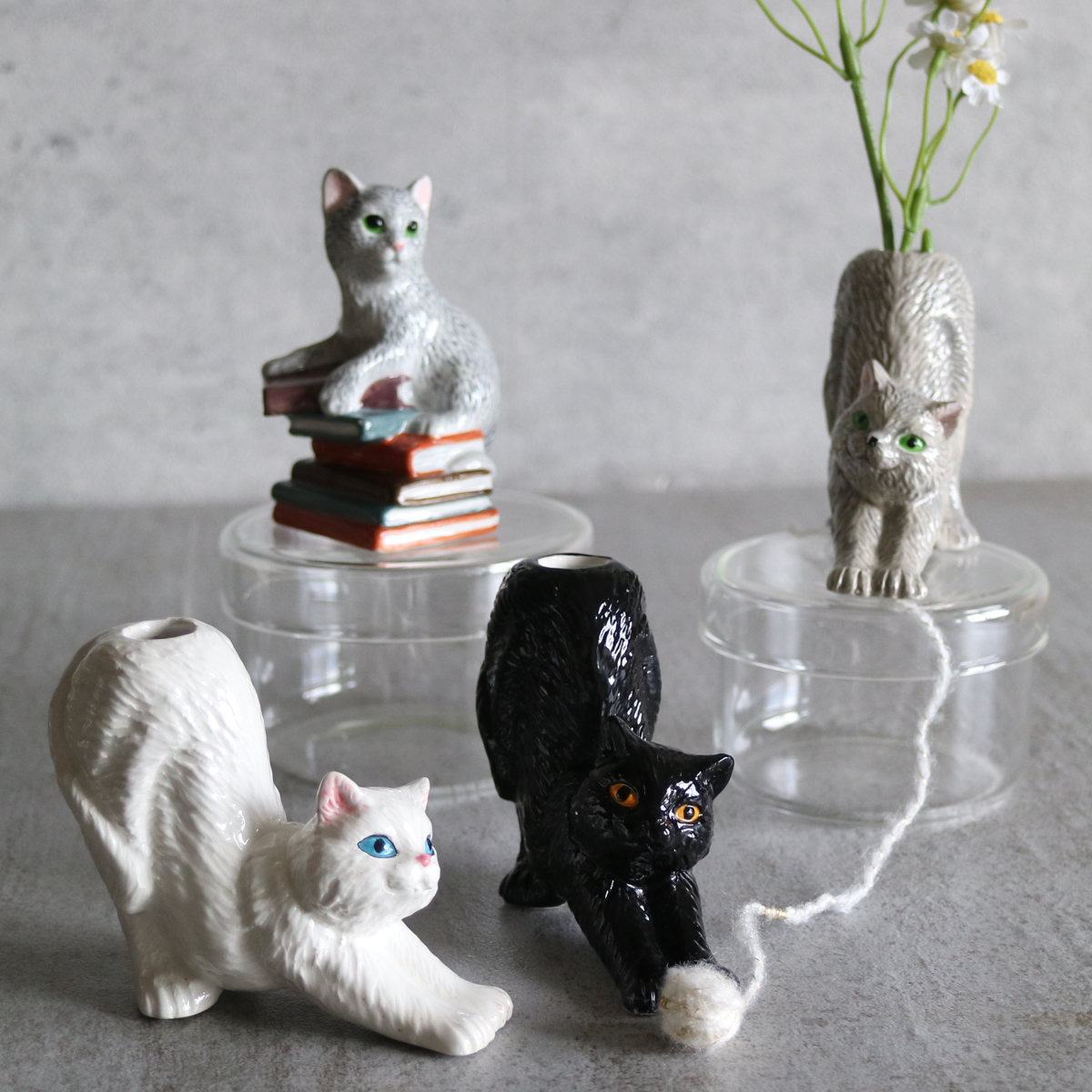 花瓶 アニマルベース 猫 フラワーベース （ 花ビン 花びん 花器 フラワー ベース 花 飾る ねこ ネコ キャット 動物 アニマル 花入れ ドロマイト 白雲石 おしゃれ 一輪挿し Book×Cat ホワイト ブラック グレー ） 【グレー】