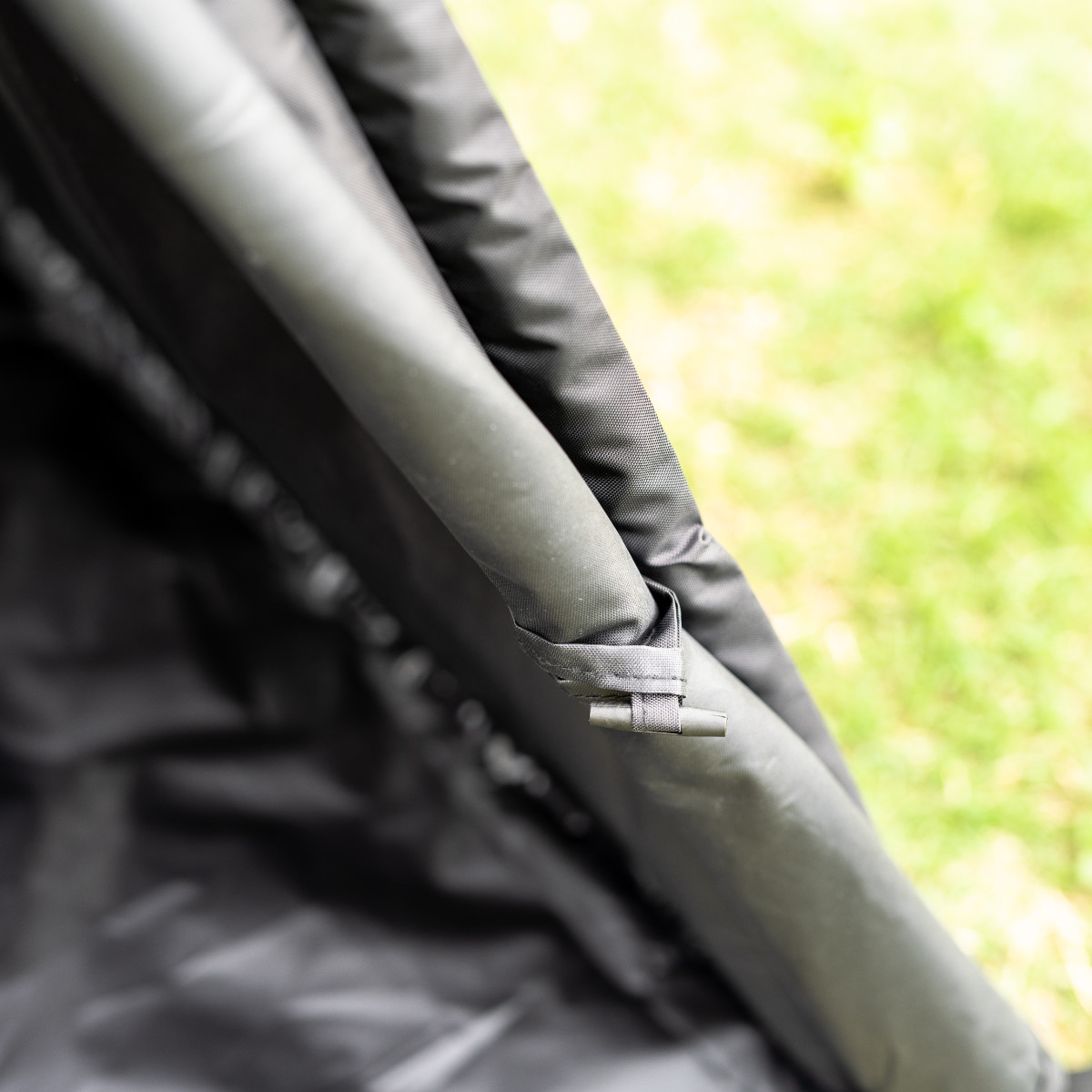 テント ペット Woof!!Woof!! Dog Tippy Tent 犬 ( ペットテント ティピーテント 犬用テント ペット用 ペットハウス 屋外 組み立て コンパクト おしゃれ ペットベッド 犬用 小型犬 キャンプ アウトドア 耐水 ケース付 ) 【ブラック】 ブラック