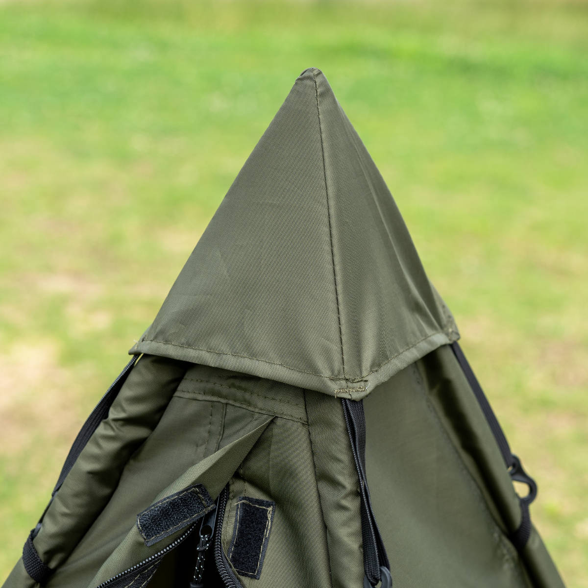 テント ペット Woof!!Woof!! Dog Tippy Tent 犬 ( ペットテント ティピーテント 犬用テント ペット用 ペットハウス 屋外 組み立て コンパクト おしゃれ ペットベッド 犬用 小型犬 キャンプ アウトドア 耐水 ケース付 ) 【ブラック】 ブラック