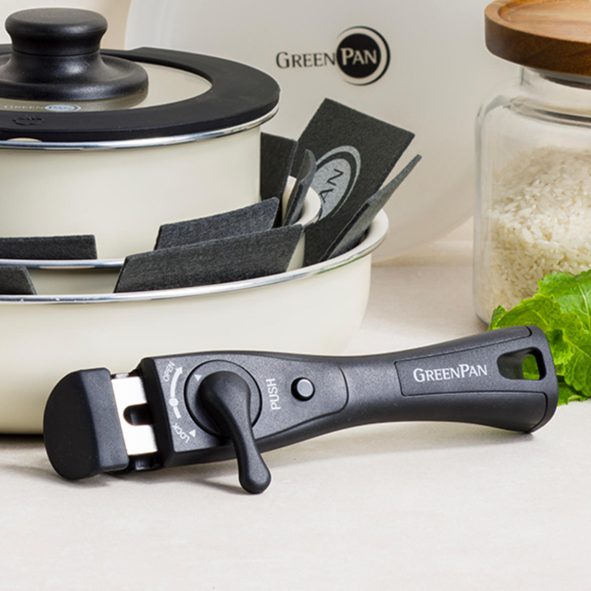 GREEN PAN 着脱ハンドル クリックシェフ専用 ( グリーンパン 取っ手がとれる 持ち手 ハンドル 専用持ち手 着脱可能 2段階ロック ワンタッチ パーツ マルチハンドル 調理器具 着脱取っ手 取っ手のとれるフライパン )