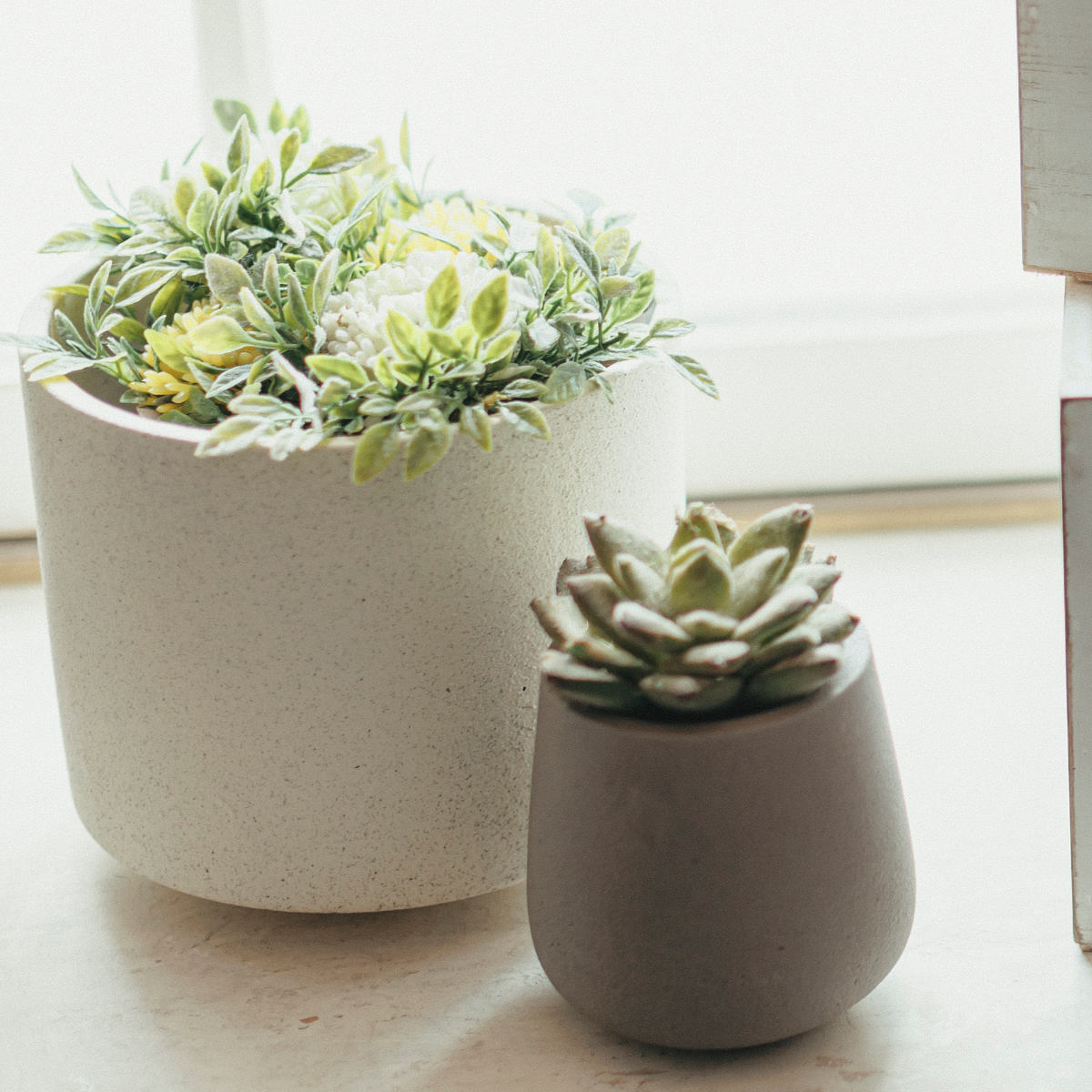 植木鉢 モノクローム ポット L ( プラントポット セメントポット 鉢 穴あき プランター セメント スタンド 置く 植物 観葉植物 多肉 サボテン 園芸 直植え ガーデニング エクステリア ) 【グレー】 グレー