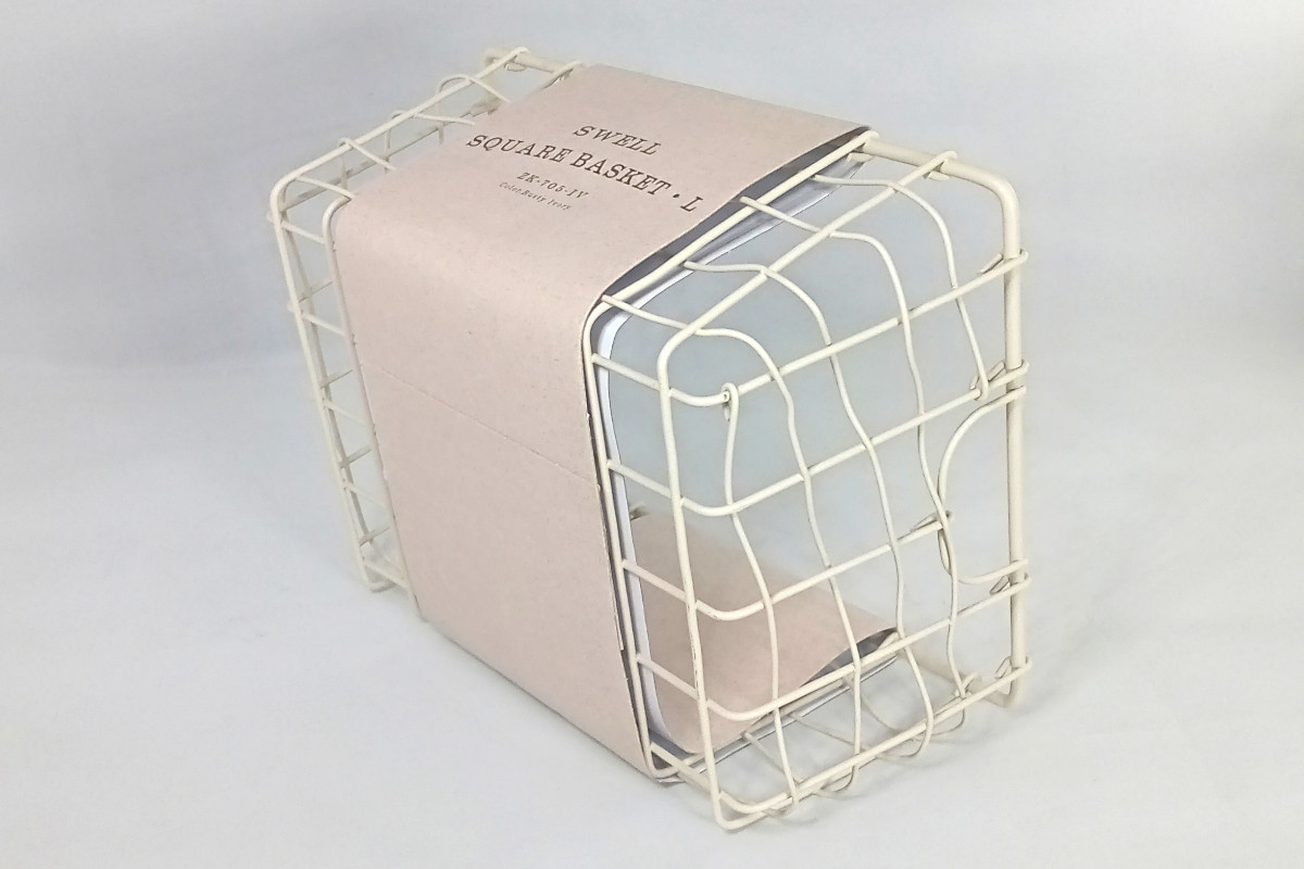 かご スウェル スクエアバスケット L 幅20×奥行15×高さ9cm ( 小物入れ 卓上収納 収納 バスケット ワイヤーバスケット 深型 スリム アイアンバスケット カゴ 角型 ワイヤー アイアン 収納バスケット 小物収納 おしゃれ ) 【アイボリー】 アイボリー