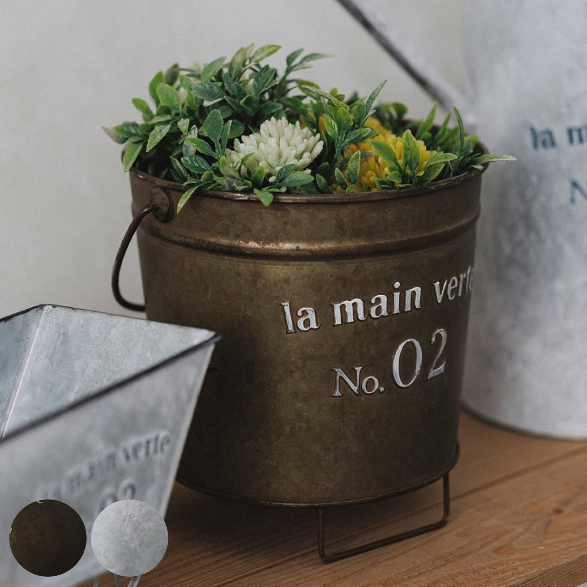 バケツ オーナメント グランディール ホイールバケツ ( プランター 花瓶 花びん 植木鉢 プラントポット 植物用ポット 花器 ポット ブリキ ジョウロ ブリキ鉢 アイアン 植物 花 ドライフラワー 観葉植物 園芸 インテリア 卓上 ) 【ホワイト】