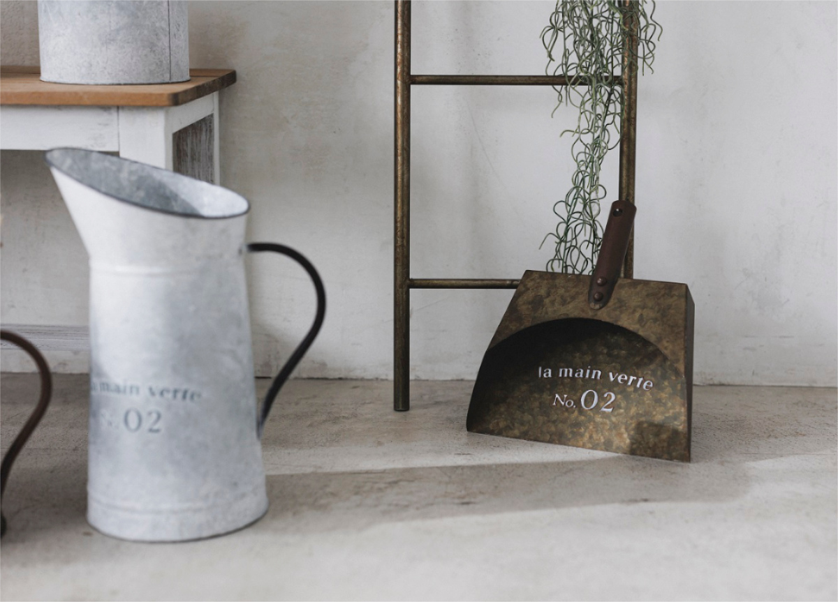 ちりとり オーナメント グランディール ダストパン ( ガーデニング雑貨 ディスプレイ ブリキ 置く おしゃれ オブジェ ヴィンテージ 園芸 エクステリア 雑貨 飾り アイアン ガーデンオーナメント 庭 ベランダ ガーデニング ) 【アイアン】 アイアン