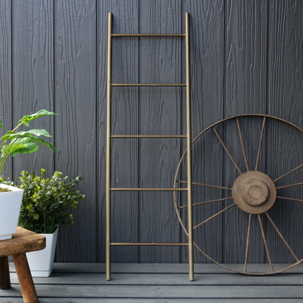 はしご オーナメント グランディール ラダー ( ガーデニング雑貨 ブリキ アイアン製 ディスプレイ 飾り オブジェ 園芸 エクステリア 雑貨 ガーデンオーナメント 庭 ベランダ ガーデニング インテリア おしゃれ ) 【アイアン】 アイアン