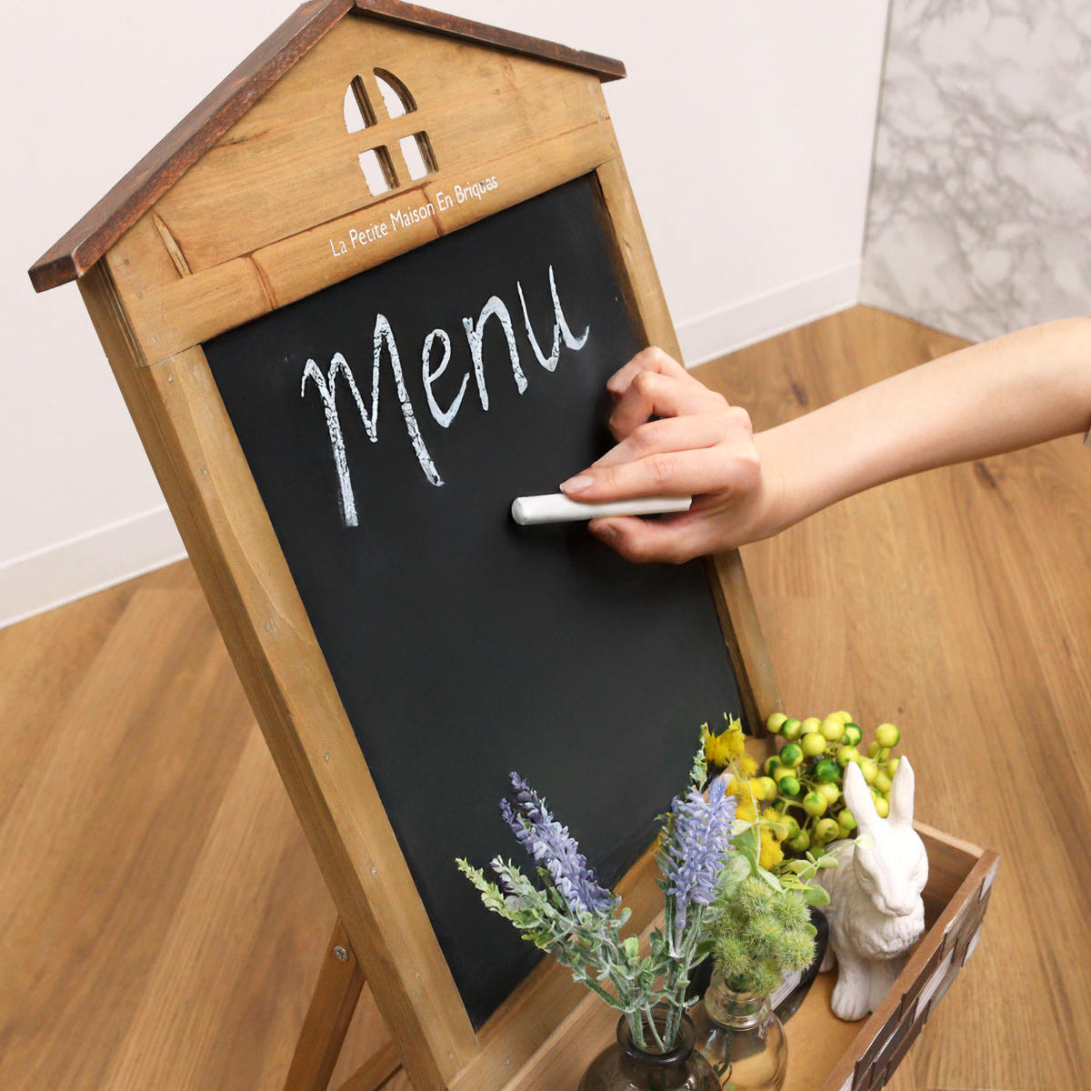 サインボード メゾレイユ サインボードポット ( 花台 フラワーラック プランタースタンド 飾り メッセージボード 花スタンド ラック シェルフ ディスプレイ ボックス 置く 植物 観葉植物 花 園芸 インテリア 黒板付き 天然木 ) 【ホワイト】 ホワイト