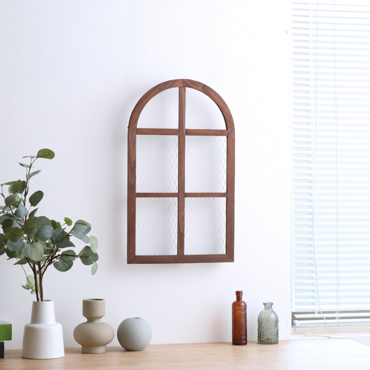 ガーデンオーナメント ルフェン ウィンドウフレーム S ( ガーデニング雑貨 窓 フレーム 木製 ウッドフレーム 窓枠アーチ 園芸 エクステリア 雑貨 飾り 庭 ベランダ ガーデニング インテリア ディスプレイ 壁掛け おしゃれ ) 【ホワイト】 ホワイト