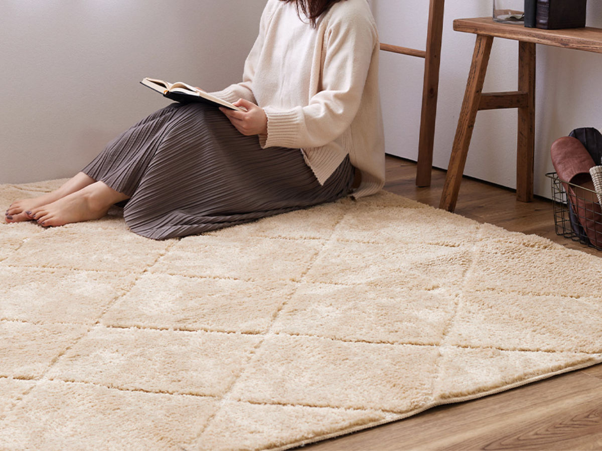 ラグ ベニワレン風の国産高機能ラグ ランバス 185×240cm ( カーペット 絨毯 マット ラグマット ベニワレン 長方形 3畳 日本製 ソフトタッチ ホットカーペット対応 床暖対応 消臭 防ダニ 抗菌 抗ウイルス 光触媒 国産 ) 【アイボリー】 アイボリー