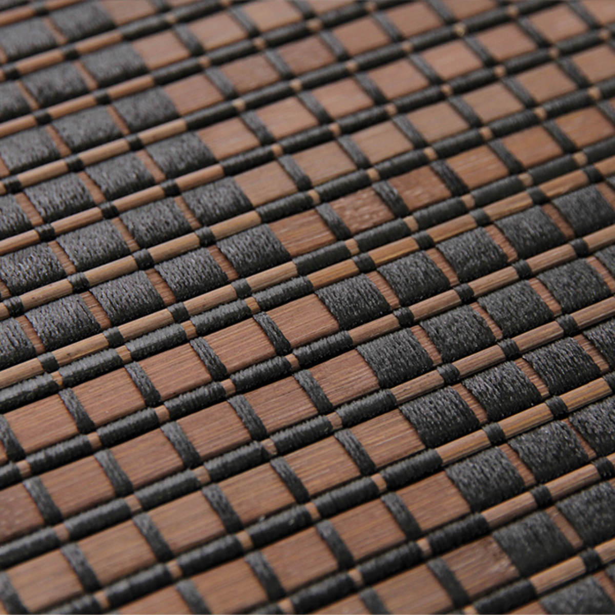 ラグ モダン柄の竹ラグ ベック 180×240cm ( カーペット 絨毯 マット 竹 長方形 3畳 3帖 天然素材 市松模様 厚手 竹素材 天然 ひんやり 夏 ウレタン入り 抗菌 防臭 コンパクト 三層 ふっくら エコ 防音効果 ) 【グレー】 グレー