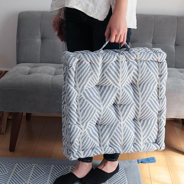 クッション クラック インド綿 クッキークッション 42×42cm ホワイト ( 座布団 ざぶとん 四角 フロアクッション シートクッション チェアクッション 42×42 42cm 角型 厚い 柄 ヘリンボーン ナチュラル 北欧 インテリア ) 【ホワイト】 ホワイト