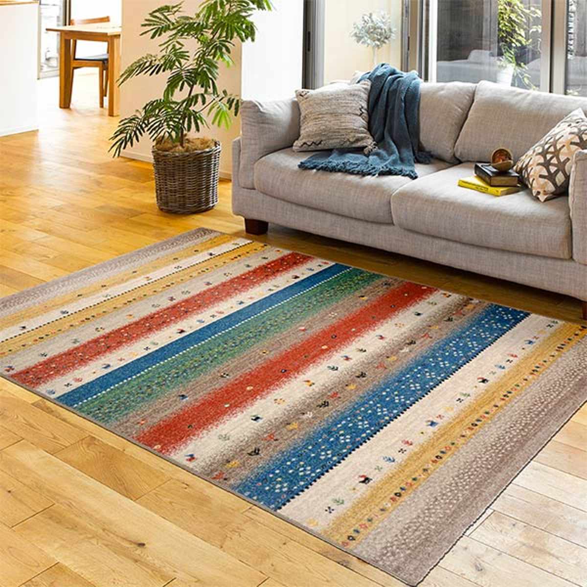 ベルギー製 ウィルトン織りラグ 133x195cm なこやんʕ•ᴥ•ʔ様ウィルトン織