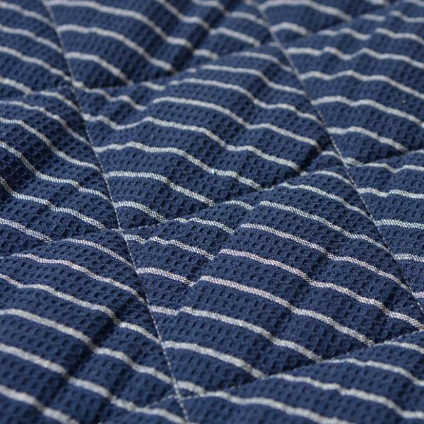 ラグ ワッフル生地のインド綿キルトラグ 185×240cm ( LH17669 ラグマット カーペット 絨毯 マット 吸水 吸湿 通気性 綿 洗える 清潔 ソファ前 ベッドサイド オールシーズン リビング 床暖 ホットカーペット対応 ) 【ネイビー】 ネイビー