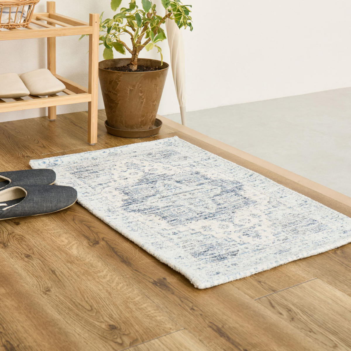 玄関マット 60×90 シェニールマット ジャガード織 室内 ( マット ラグ 敷物 インテリア おしゃれ 薄手 軽量 滑り止め 幅90cm キッチン リビング 寝室 洗面所 ランドリー 室内用マット 玄関 脱衣所 洗面 敷き物 ) 【ダーシャ】 ダーシャ