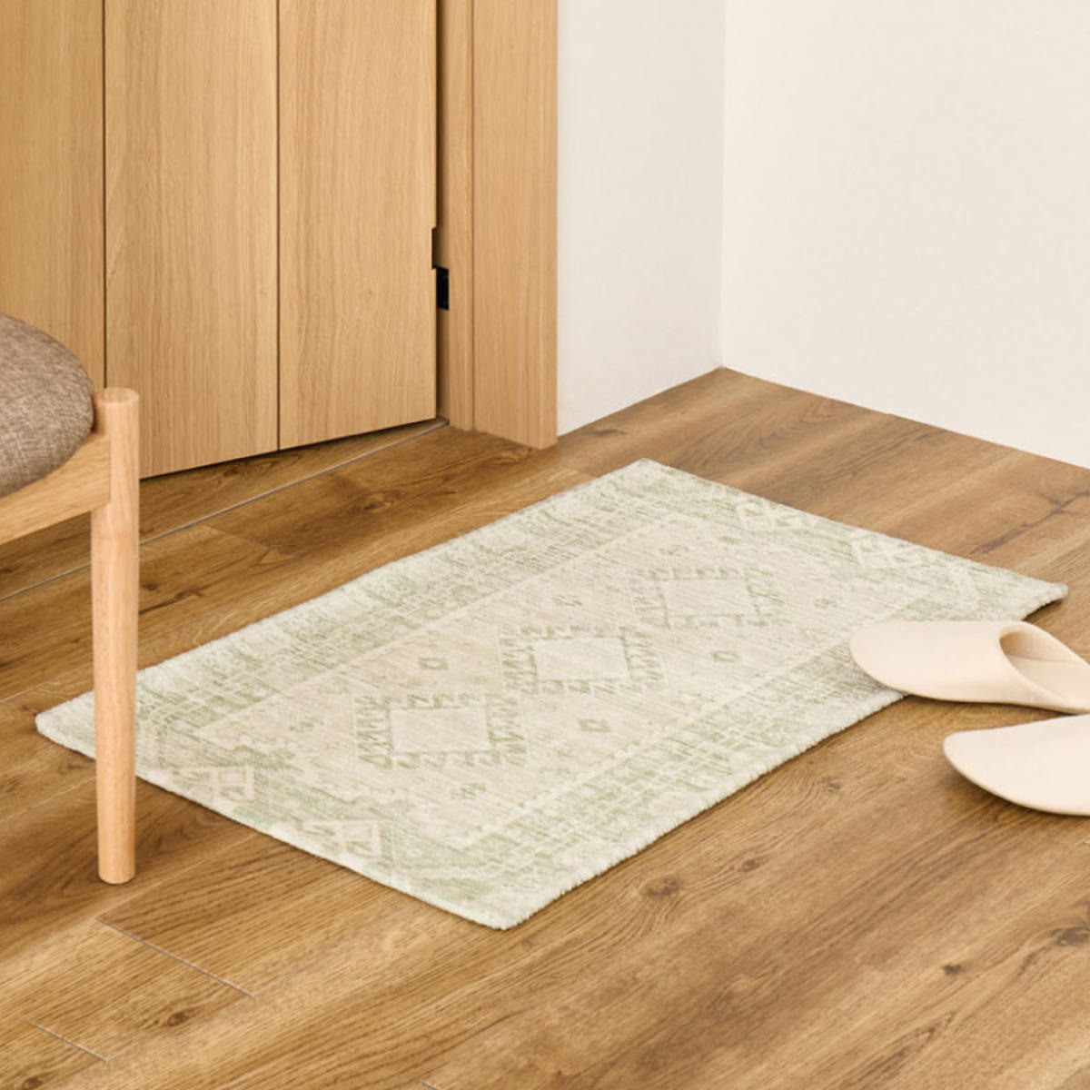 玄関マット 60×90 シェニールマット ジャガード織 室内 ( マット ラグ 敷物 インテリア おしゃれ 薄手 軽量 滑り止め 幅90cm キッチン リビング 寝室 洗面所 ランドリー 室内用マット 玄関 脱衣所 洗面 敷き物 ) 【ダーシャ】 ダーシャ