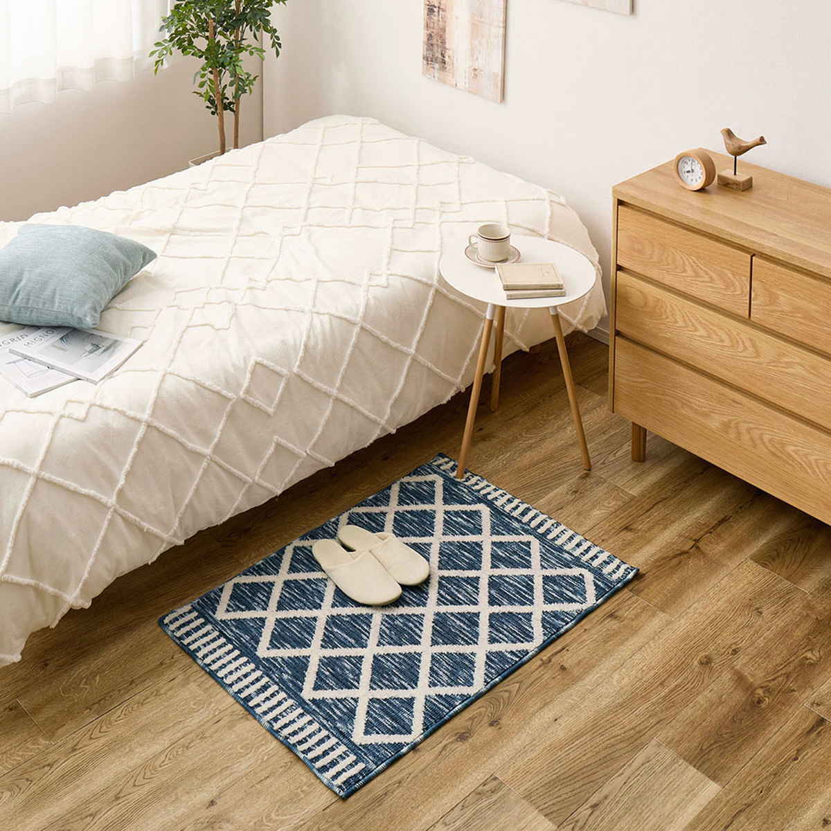 玄関マット 室内 アイラ 70×120 シャニールマット ( マット ラグ 敷物 インテリア おしゃれ 薄手 軽量 滑り止め シェニール 幅120cm 大きめ ジャガード キッチン リビング 寝室 洗面所 ランドリー 室内用マット 玄関 敷き物 大判 )