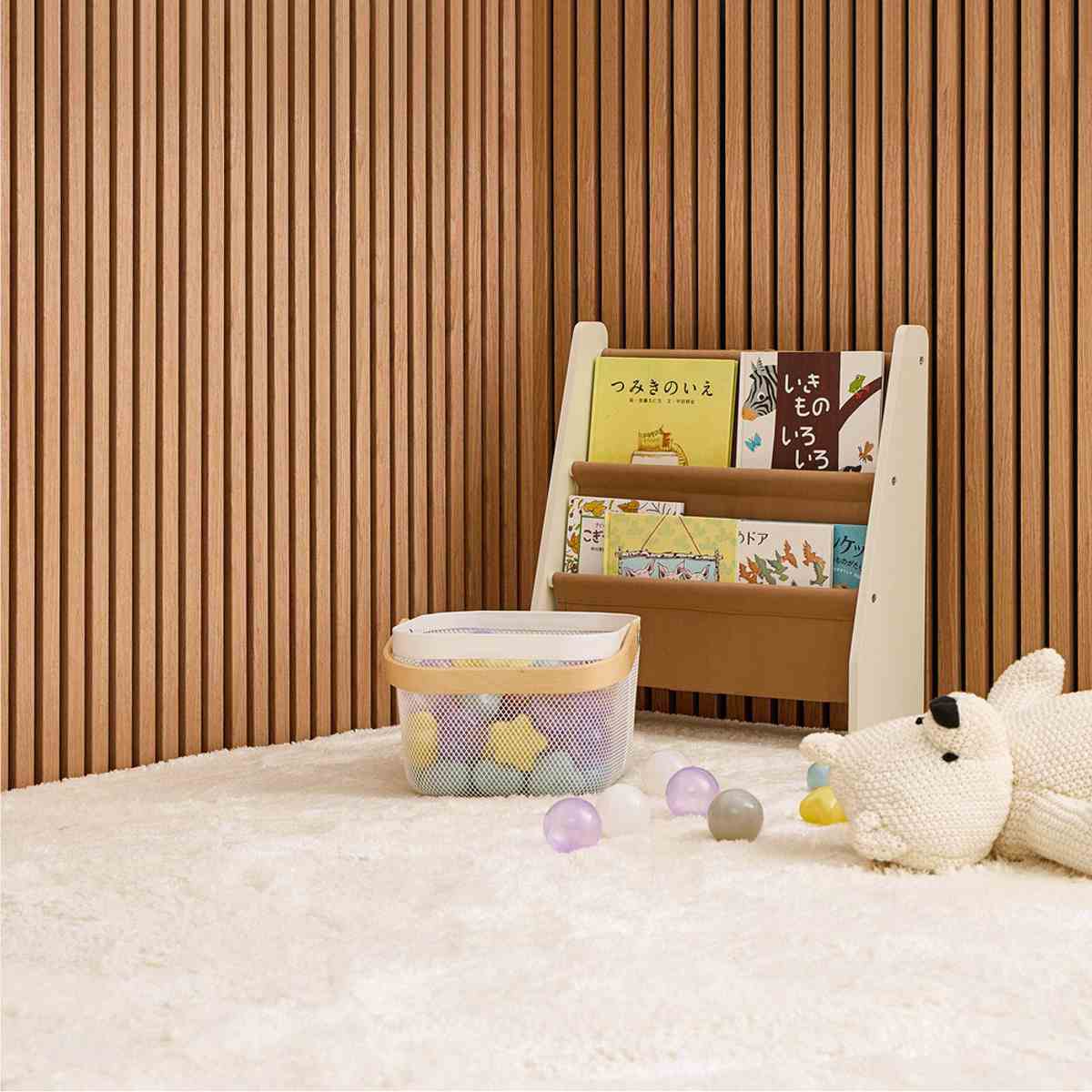 吸音パネル イパネッラ 6枚入り 防音 木目調 ( 吸音ボード ウォールパネル おしゃれ 壁 DIY 防音パネル 吸音材 カット 切れる 防音シート 防音マット 壁に貼る 壁面 オフィス インテリア 簡単DIY 吸音機能付き 内装 パネル 防音材 ) 【ダークブラウン】 ダークブラウン