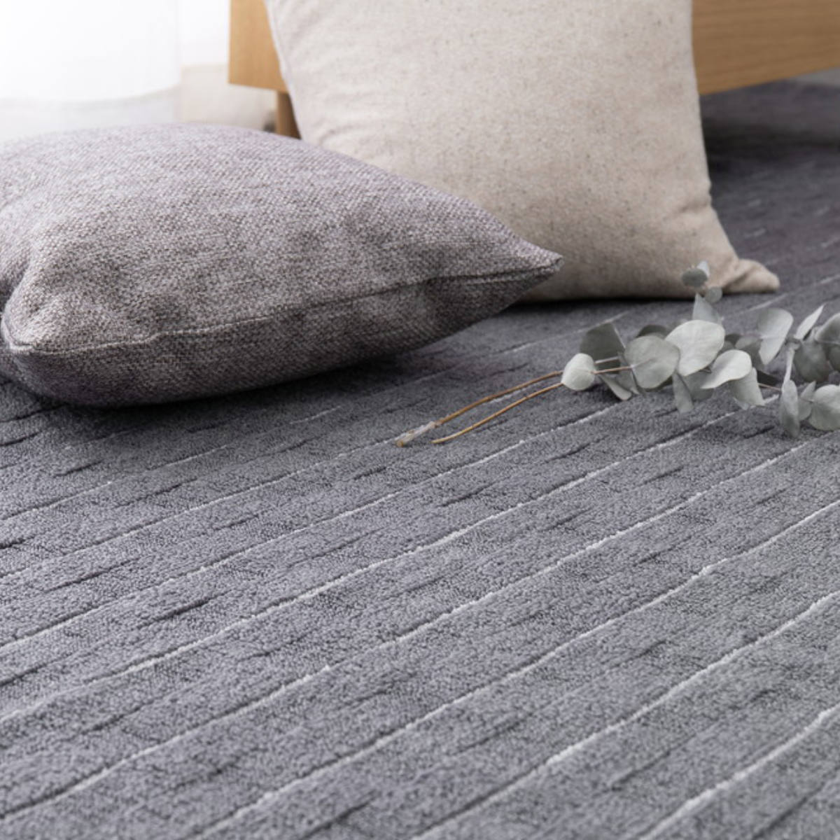 カーペット ラグ 江戸間6畳 平織カーペット メテオ 抗菌 防臭 カット可 ( 261×352cm ラグマット 江戸間 6帖 日本製 マット カットできる 敷き詰め タフトカーペット ぽこぽこ触感 平織り 床暖対応 ペット ) 【グレー】 グレー