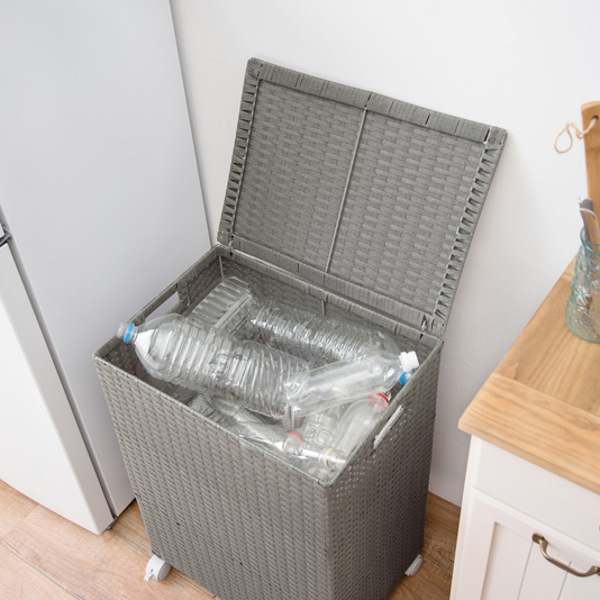 ランドリーボックス 70リットル ランドリーバスケット キャスター 大容量 ふた付 スリム ( 洗濯かご バスケット 隙間 収納 洗濯機横 ふた キャスター付き 脱衣かご ラック 洗濯物入れ 四角 70l 70L 目隠し 物入れ ) 【ホワイト】 ホワイト