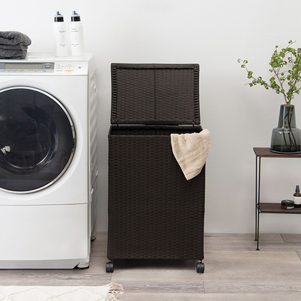 ランドリーボックス 70リットル ランドリーバスケット キャスター 大容量 ふた付 スリム ( 洗濯かご バスケット 隙間 収納 洗濯機横 ふた キャスター付き 脱衣かご ラック 洗濯物入れ 四角 70l 70L 目隠し 物入れ ) 【ホワイト】 ホワイト