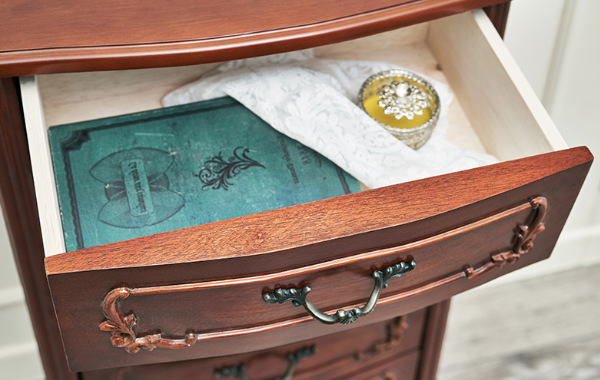 チェスト 5段 クラシック調 マホガニー前板 猫脚 幅52cm ( サイドチェスト リビング収納 天然木 木製 タンス リビングボード 収納 サイドボード ブラウン 茶色 シック 高級感 おしゃれ 完成品 )