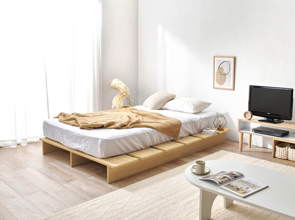 ローベッド セミダブル ボンネルマットレス付 余白デザイン ( ベッド マットレス付 耐荷重350kg ステージ ロータイプ ベッドフレーム ボンネルコイル 厚さ14.5cm マットレスセット ブラウン ナチュラル ) 【ナチュラル】 ナチュラル