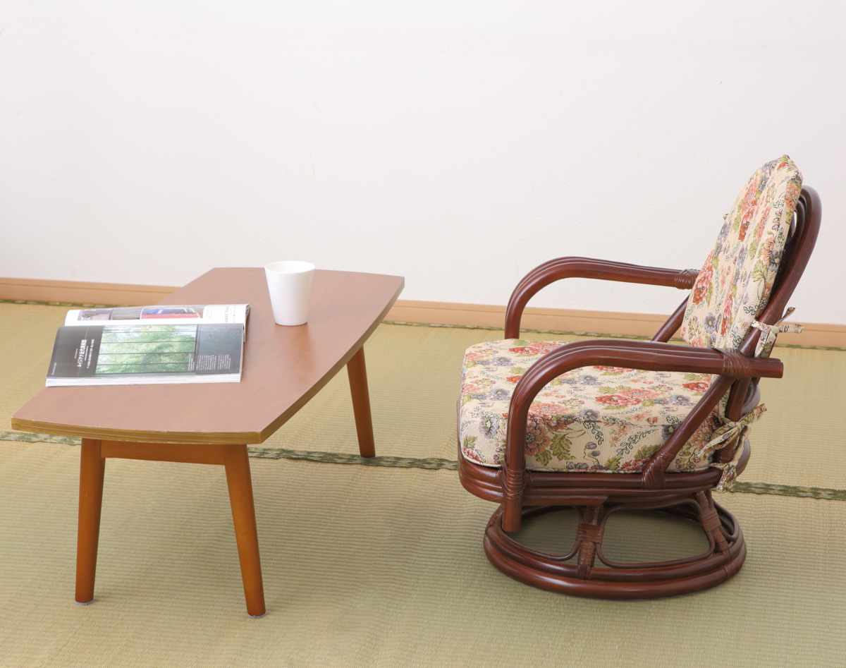 籐 回転座椅子 座面高26cm 花柄 軽量 ライトブラウン ( 座椅子 チェア アームチェア ダイニング 腰かけ 籐製 ラタン 回転椅子 腰掛け 回転式チェア 回転 クッション ローチェア いす イス )