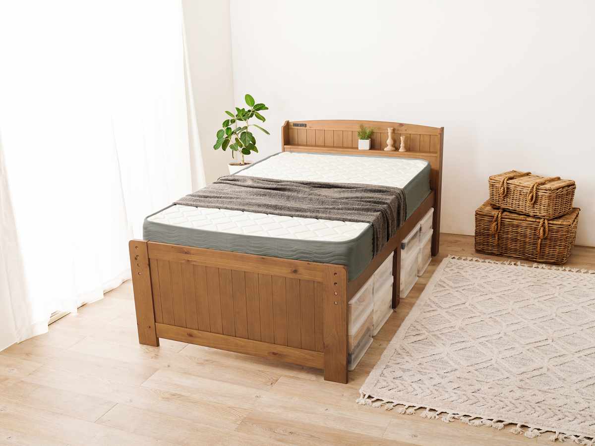 すのこベッド セミダブル ポケットマット付 宮棚 2口コンセント付 ( ベッド マットレス付 ポケットコイル コンセント付 天然木 ベッドフレーム 厚さ20cm ライトブラウン ナチュラル ホワイトウォッシュ ) 【ナチュラル】 ナチュラル