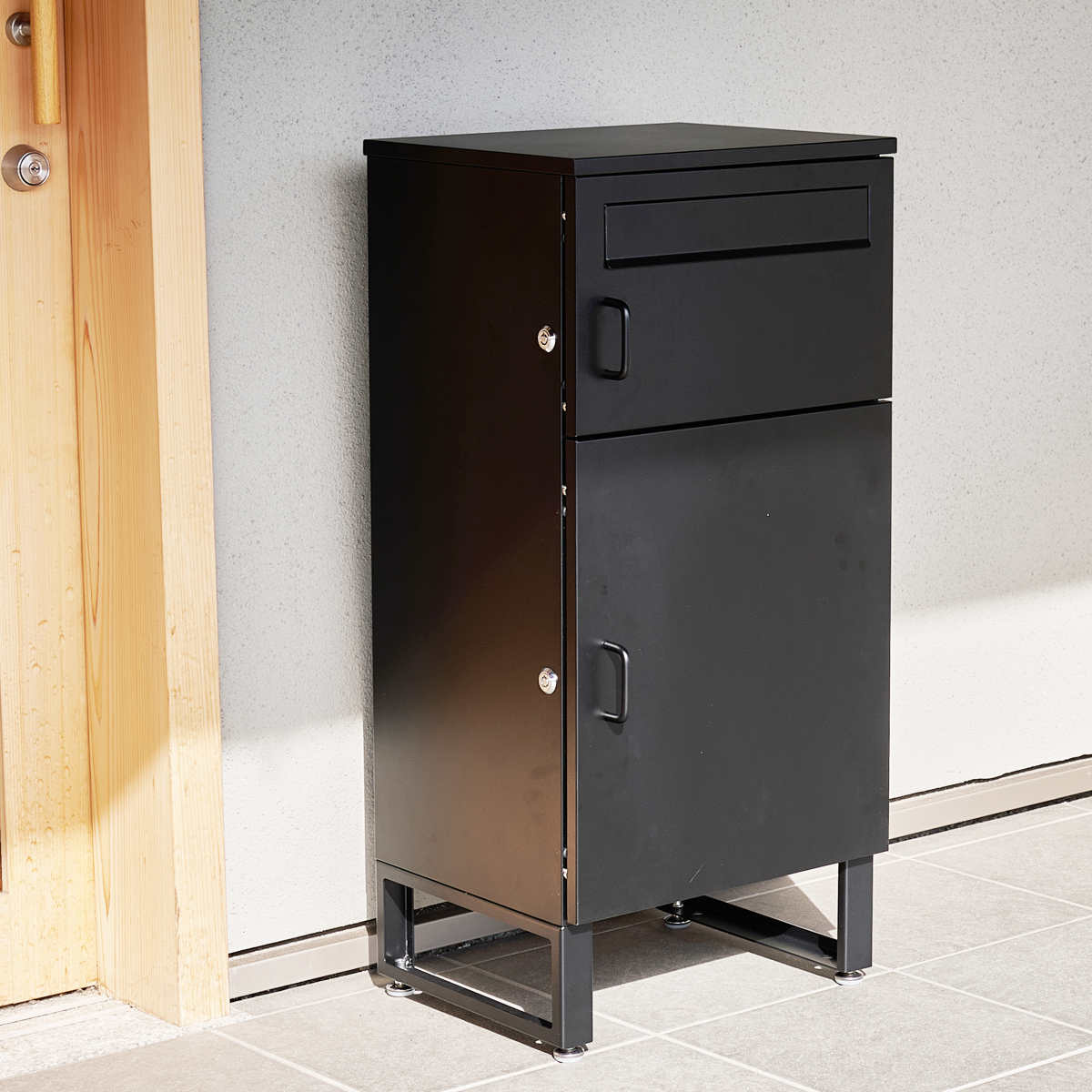 宅配ボックス 郵便ポスト コンパクト 2段 ( ポスト 宅配 ボックス 宅配ポスト 一戸建て用 スタンドポスト ポスト一体型 小型 据え置き 置き配用ボックス 郵便 郵便受け 宅配BOX 2段式 防錆加工 鍵付き 戸建 屋外 おしゃれ ) 【ブラック】 ブラック