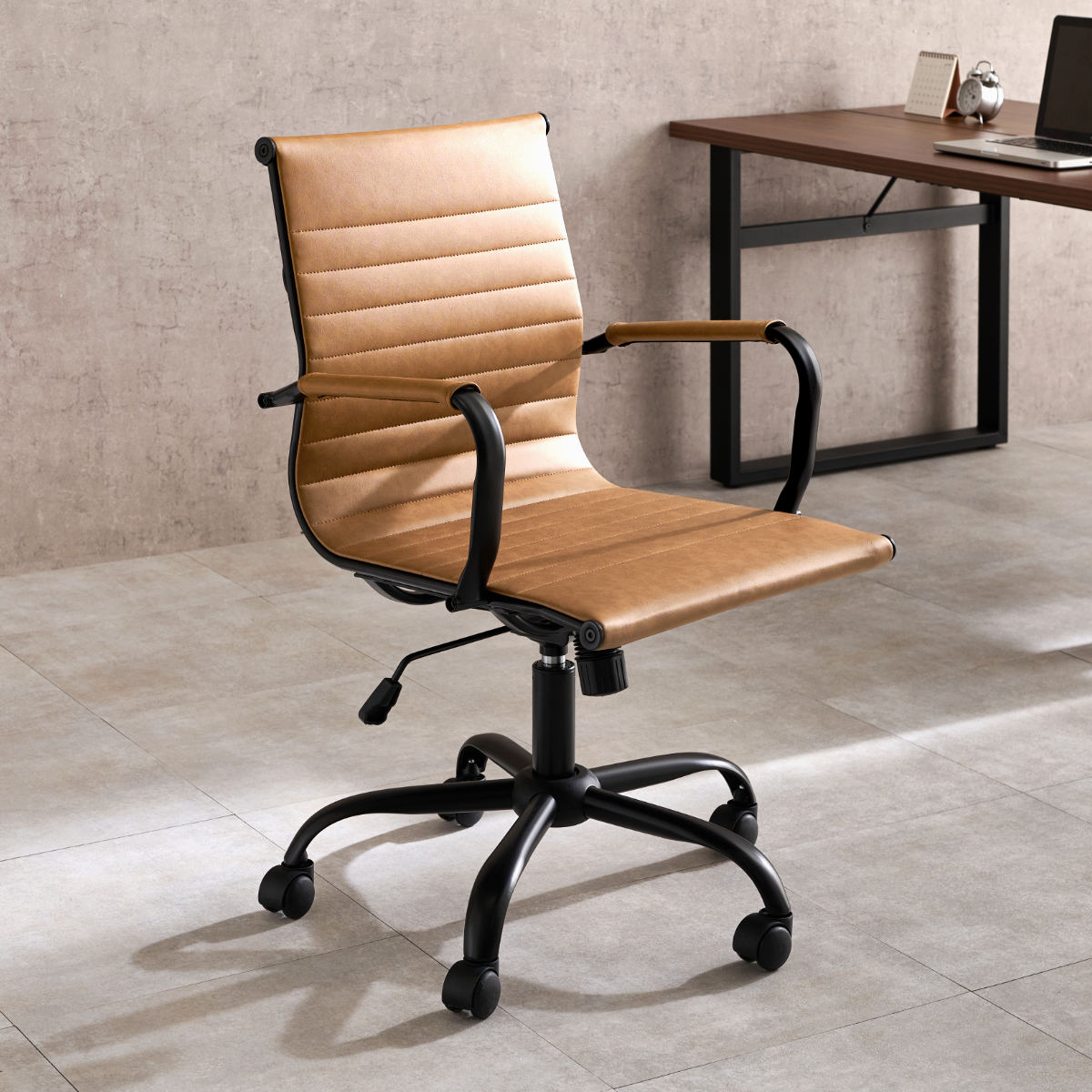 オフィスチェア 肘付 昇降式 レザー調 座面高42~48cm ( ワークチェア パソコンチェア ロッキング機能 高さ調節 座面 広い 回転 肘掛け アームレスト キャスター付き 学習椅子 勉強椅子 イス 椅子 オフィス 会社 ) 【ブラック】 ブラック