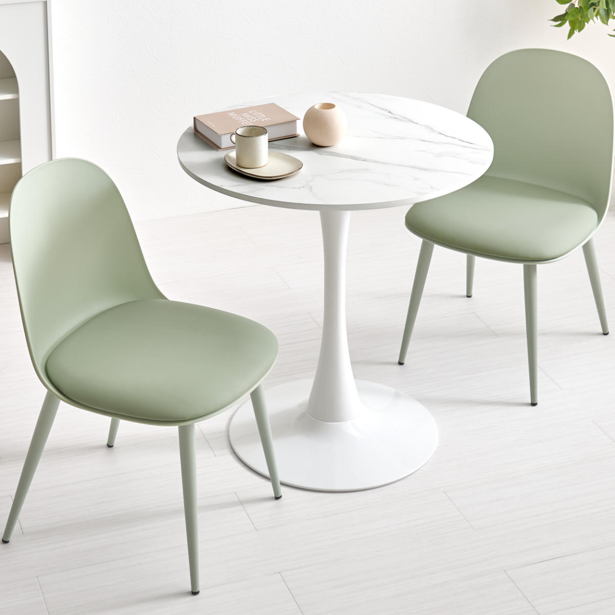 テーブル&チェア 3点セット 幅70cm 座面高42.5cm 円形 石目調 ラウンドテーブル カフェテーブル ( 丸 2人用 2人掛け ダイニングセット コンパクト テーブル 食卓テーブル 椅子 イス ダイニングテーブル ダイニングチェア 1本脚 ) 【マーブルホワイト×ホワイト】 マーブルホワイト×ホワイト