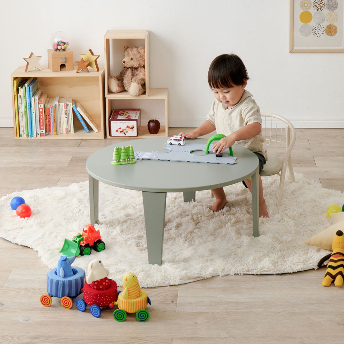 折れ脚テーブル 直径69cm 円形 コンパクト 折りたたみ クルール ( テーブル 丸 丸形 完成品 折れ脚 リビングテーブル センターテーブル 来客用 子ども 丸型 丸テーブル 折りたたみテーブル リビング おしゃれ 座卓 ) 【クリアホワイト】 クリアホワイト