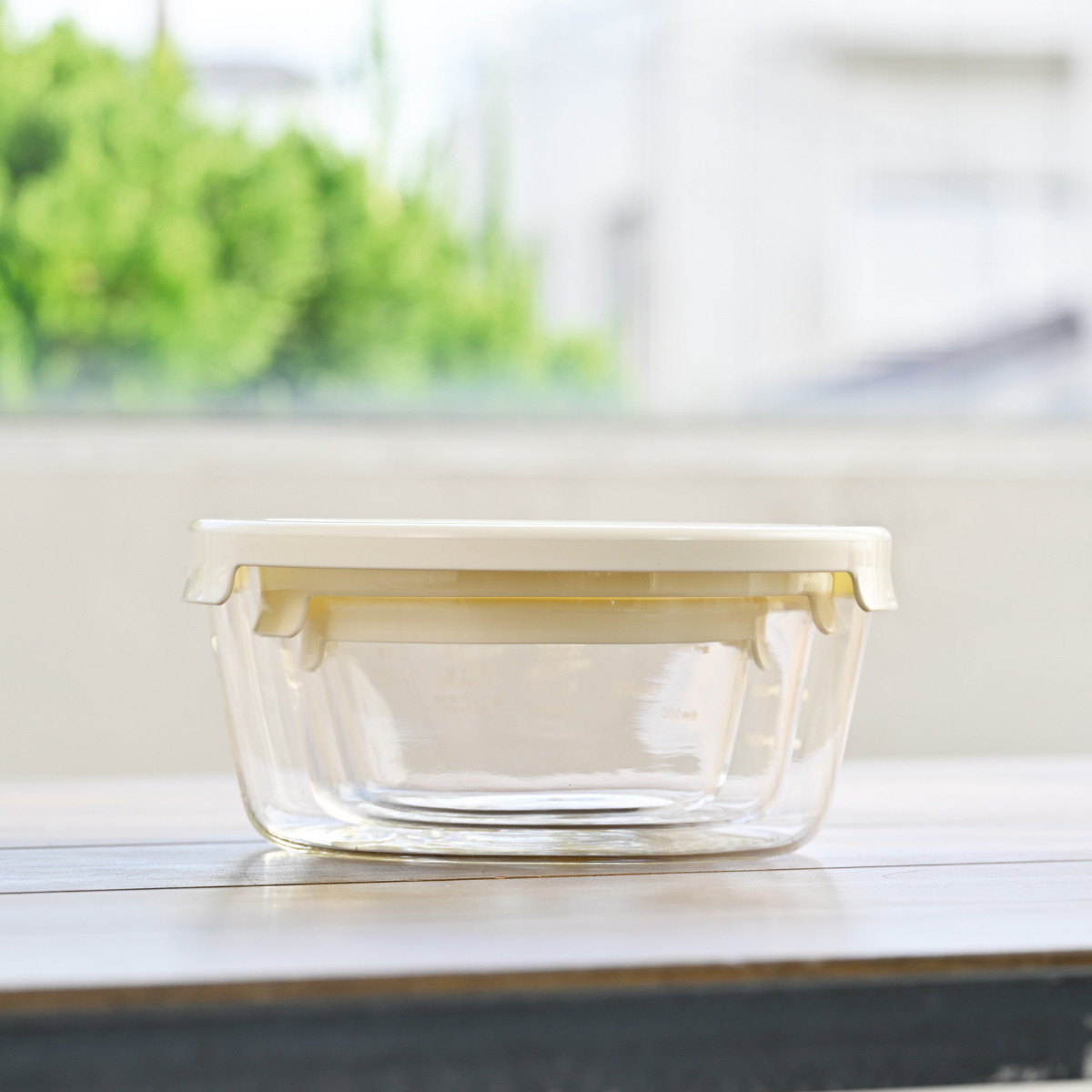 ハリオ 保存容器 耐熱ガラス 丸 3個入り 300ml 600ml 1.2L ( HARIO ガラス 電子レンジ対応 食洗機対応 オーブン対応 日本製 耐熱容器 保存 容器 ガラス容器 食品保存 作り置き 積み重ね 耐熱 入れ子式 収納 ) 【レッド】 レッド