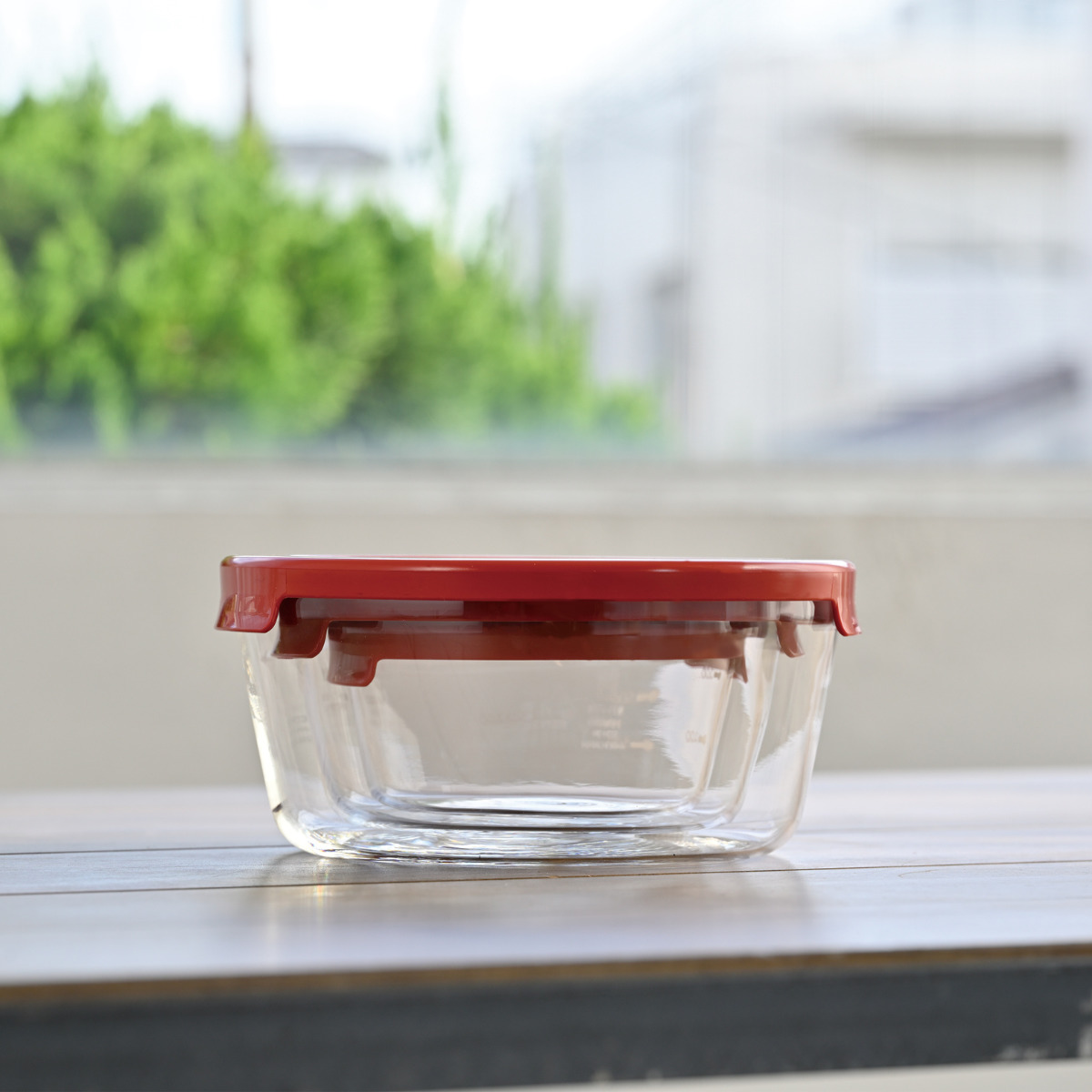 ハリオ 保存容器 耐熱ガラス 丸 3個入り 300ml 600ml 1.2L ( HARIO ガラス 電子レンジ対応 食洗機対応 オーブン対応 日本製 耐熱容器 保存 容器 ガラス容器 食品保存 作り置き 積み重ね 耐熱 入れ子式 収納 ) 【レッド】 レッド