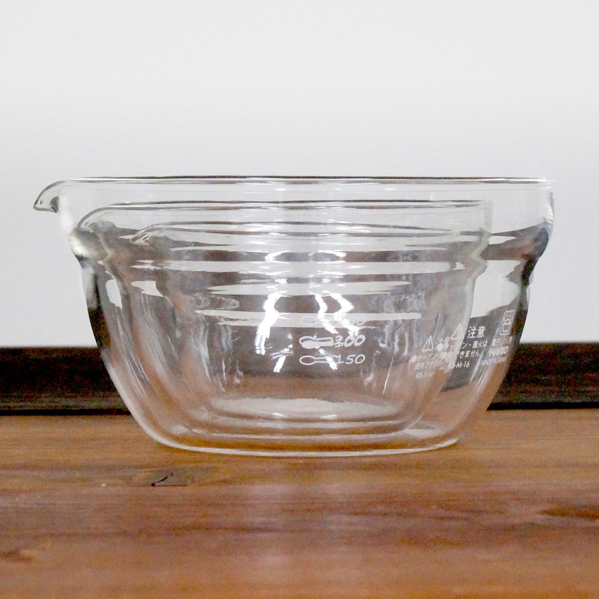 HARIO ハリオ ボウル 片口ボール 3個セット ( ボール 耐熱ボウル 耐熱ガラス 調理ボウル 電子レンジ対応 食洗機対応 100ml 200ml 400ml 注ぎ口 レンジOK ミニボウル キッチンボウル 調理用ボウル 下ごしらえ 製菓道具 )