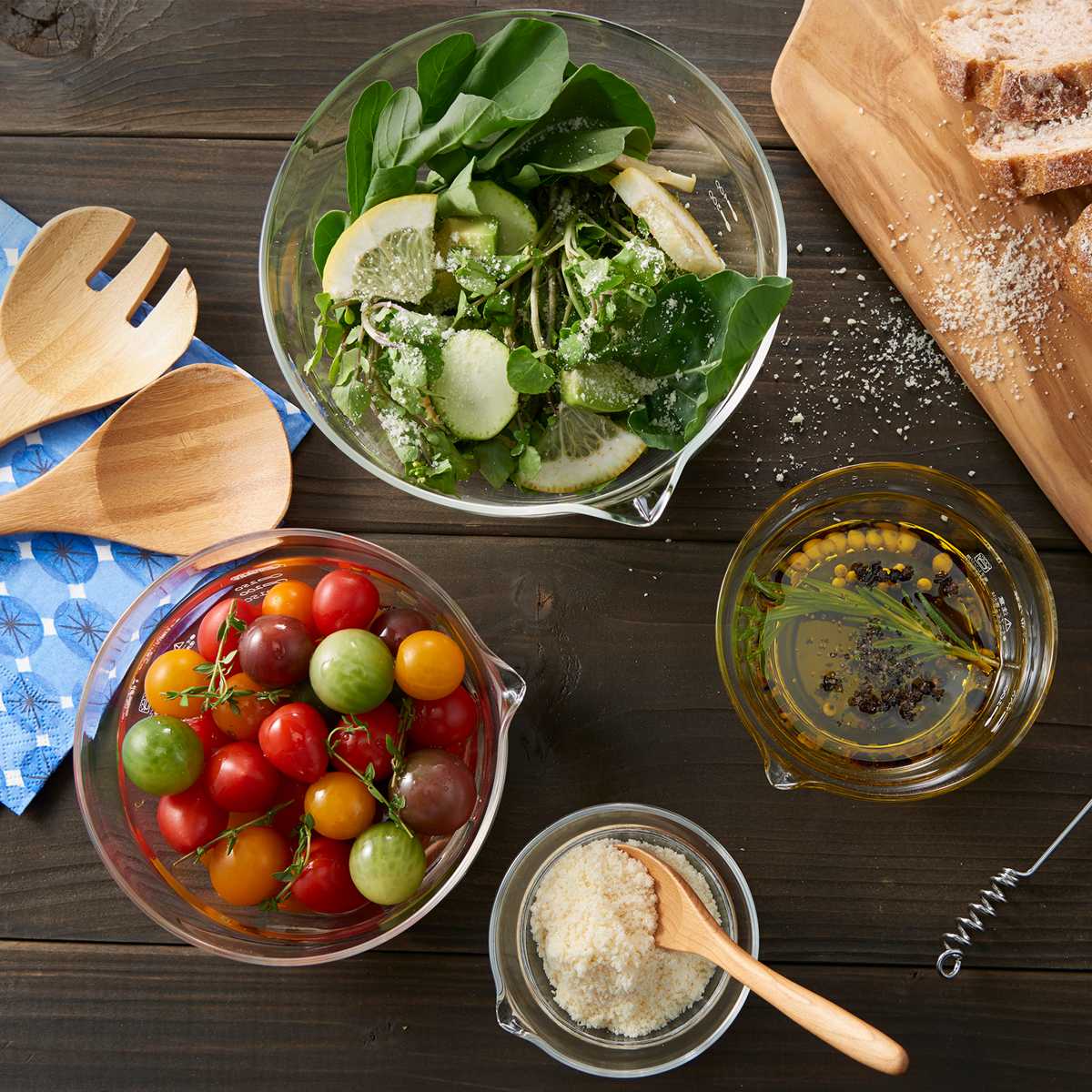 HARIO ハリオ ボウル 片口ボール 4個セット ( ボール 耐熱ボウル 耐熱ガラス 調理ボウル 電子レンジ対応 食洗機対応 100ml 200ml 400ml 800ml 注ぎ口 レンジOK ミニボウル キッチンボウル 調理用ボウル 下ごしらえ 製菓道具 )