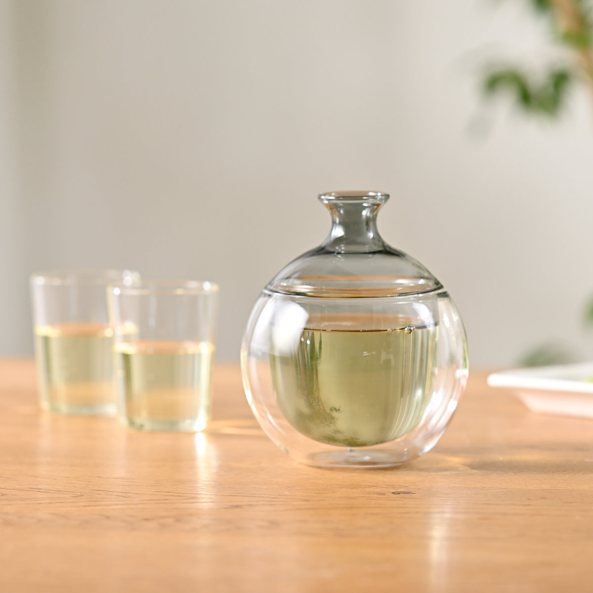 HARIO ハリオ どんぐりカラフェ ( 360ml 2合 食洗機対応 耐熱ガラス 二重構造 水差し 徳利 水 お茶 日本酒 酒器 お酒 酒 おしゃれ シンプル モダン 和モダン )