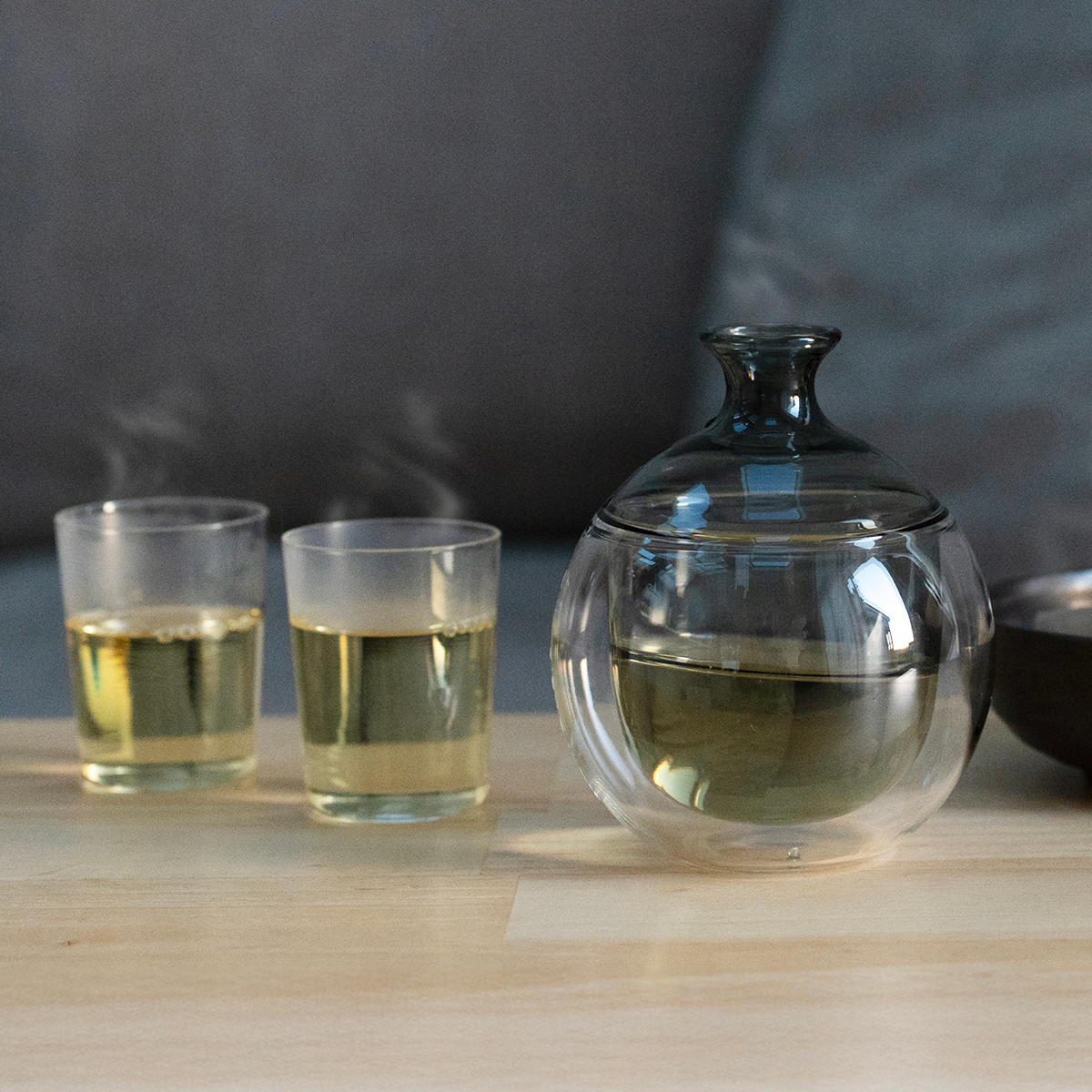 HARIO ハリオ どんぐりカラフェ ( 360ml 2合 食洗機対応 耐熱ガラス 二重構造 水差し 徳利 水 お茶 日本酒 酒器 お酒 酒 おしゃれ シンプル モダン 和モダン )