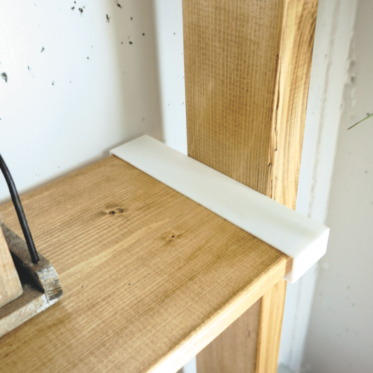 棚受 突っ張り 5セット LABRICO ラブリコ DIY パーツ 1×8材 棚 ラック ( セット 部品 突っ張り つっぱり 壁 収納 壁面収納 賃貸 簡単取付 シェルフ 壁面 パーテーション ウォールシェルフ ウォールラック 見せる収納 おしゃれ ) 【ブロンズ】 ブロンズ