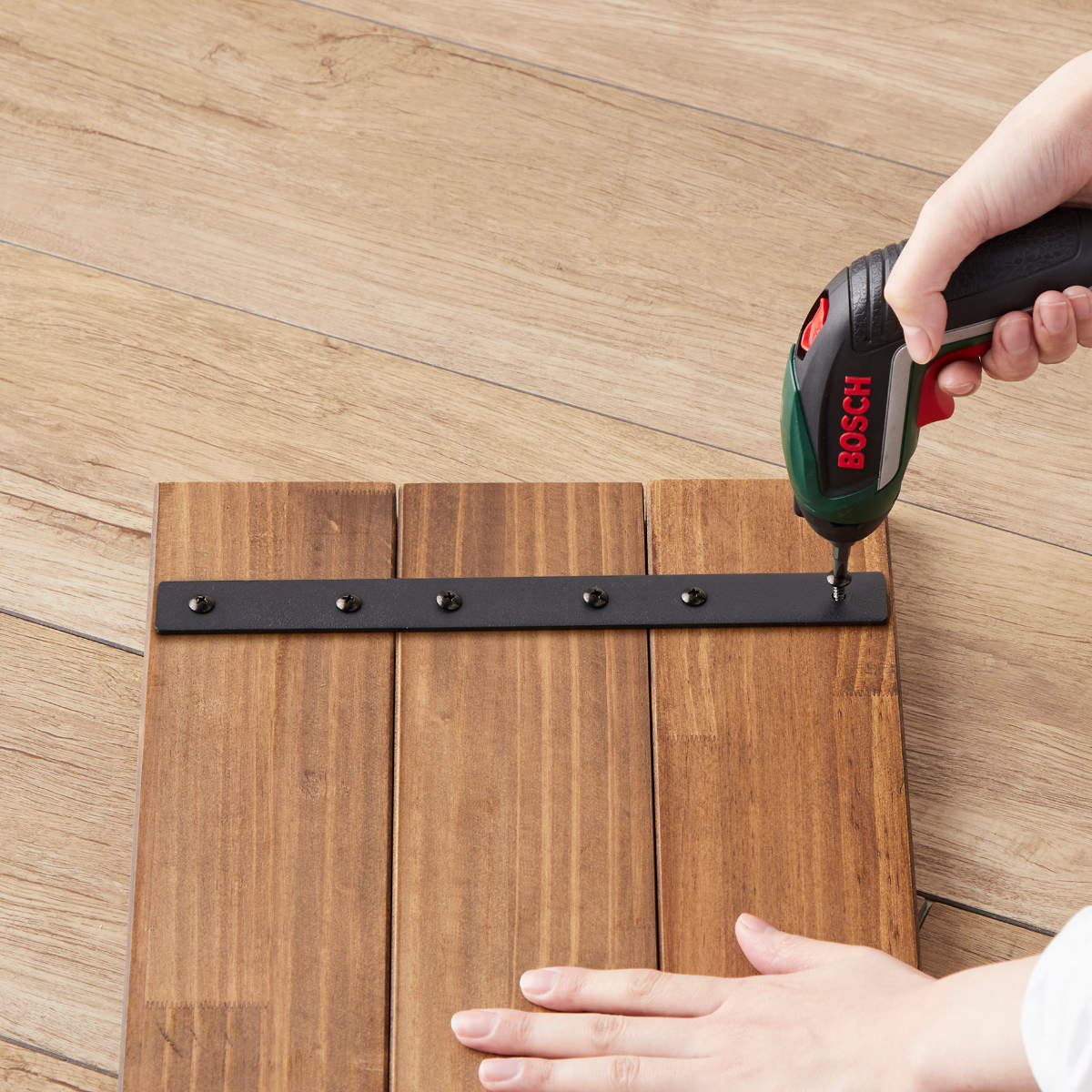 連結パーツ 横3本用 LABRICO ラブリコ アイアン ( パーツ 部品 連結 DIY 1×4 2×4 突っ張り 収納 つっぱり 壁面収納 壁 間仕切り 賃貸 簡単取付 奥行拡張 パーテーション ウォールシェルフ ウォールラック 見せる収納 おしゃれ ) 【ホワイト】 ホワイト