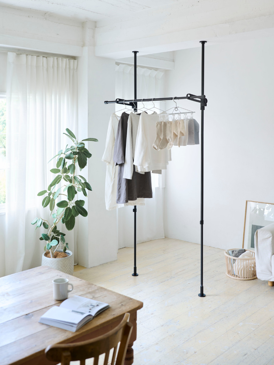 室内物干し 竿受け 室内つっぱり竿受け 1段 ( 物干し 室内竿受け 室内 オープンクローゼット 突っ張り 洗濯物干し 室内干し つっぱり 部屋干し 突っ張り式 竿掛け 折りたたみ コンパクト シンプル おしゃれ ) 【ブラック】 ブラック