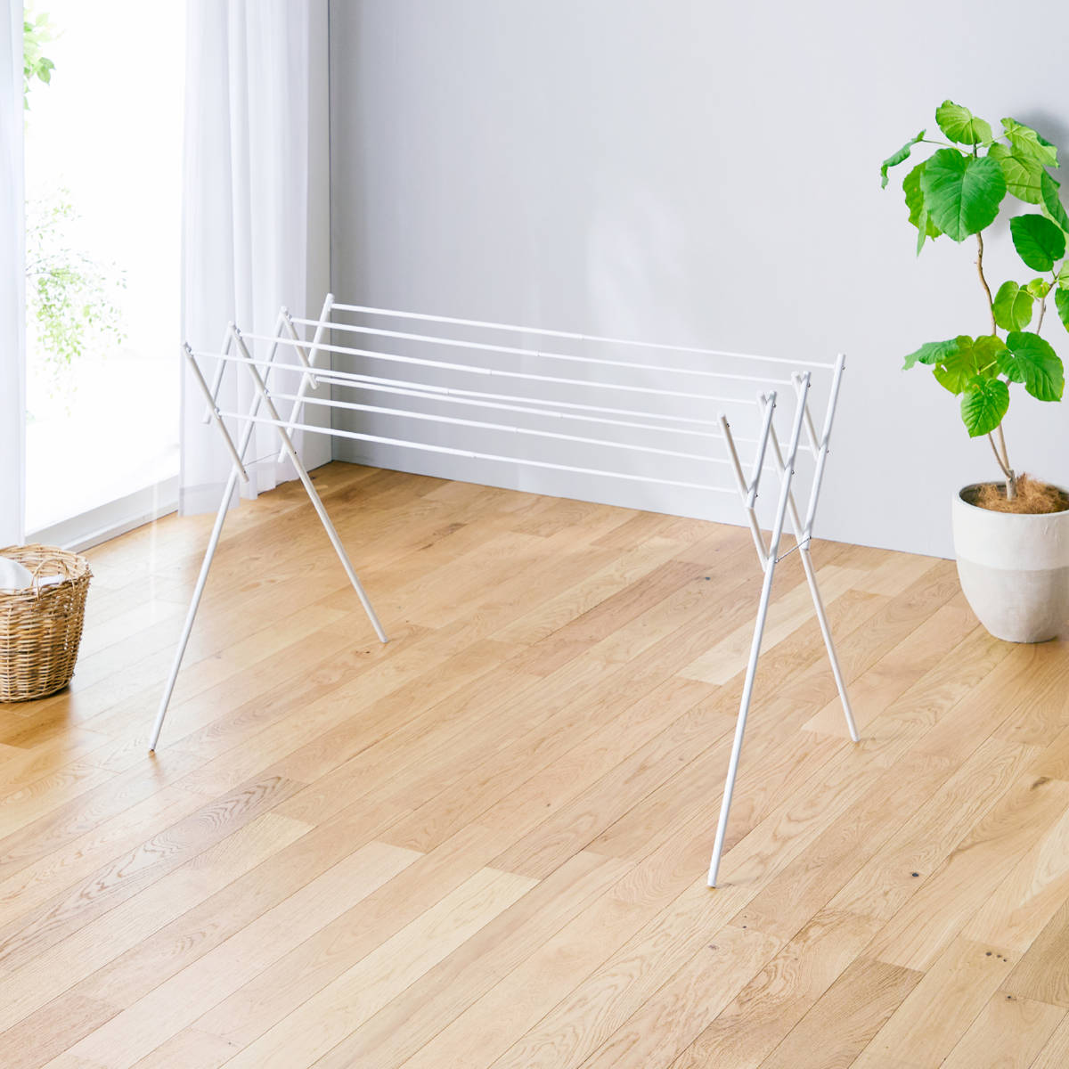 室内物干し 物干しスタンド 伸縮タイプ マットホワイト タオル干し 幅70~126cm ( 物干し スタンド 伸縮 室内 折りたたみ 軽量 布団 ハンガー シンプル 洗濯物干し 平干し ふとん コンパクト 折り畳み 組立簡単 洗濯 洗濯用品 )