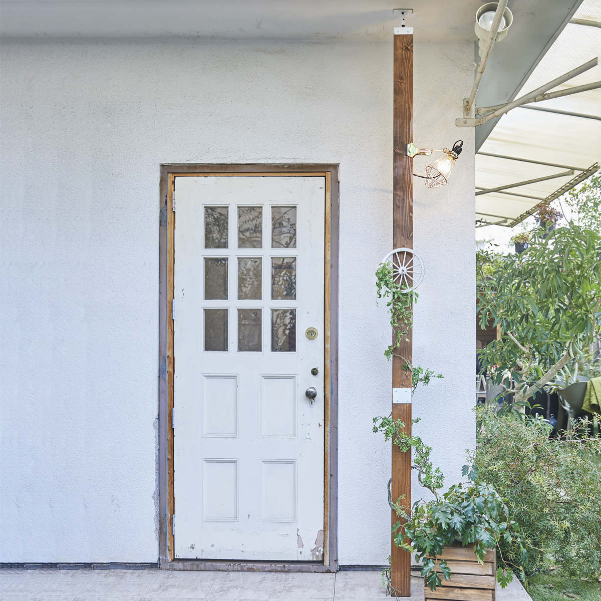 アジャスター LABRICO ラブリコ アイアン DIY パーツ 2×4材用 棚 ラック ( 突っ張り 収納 つっぱり 壁面収納 壁 間仕切り 賃貸 簡単取付 パーテーション ウォールシェルフ ウォールラック 突っ張り収納 見せる収納 おしゃれ ) 【ホワイト】 ホワイト